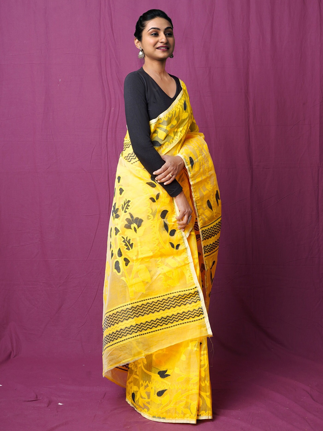 

Unnati Silks Ethnic Motifs Pure Cotton Handloom Jamdani Saree, Yellow