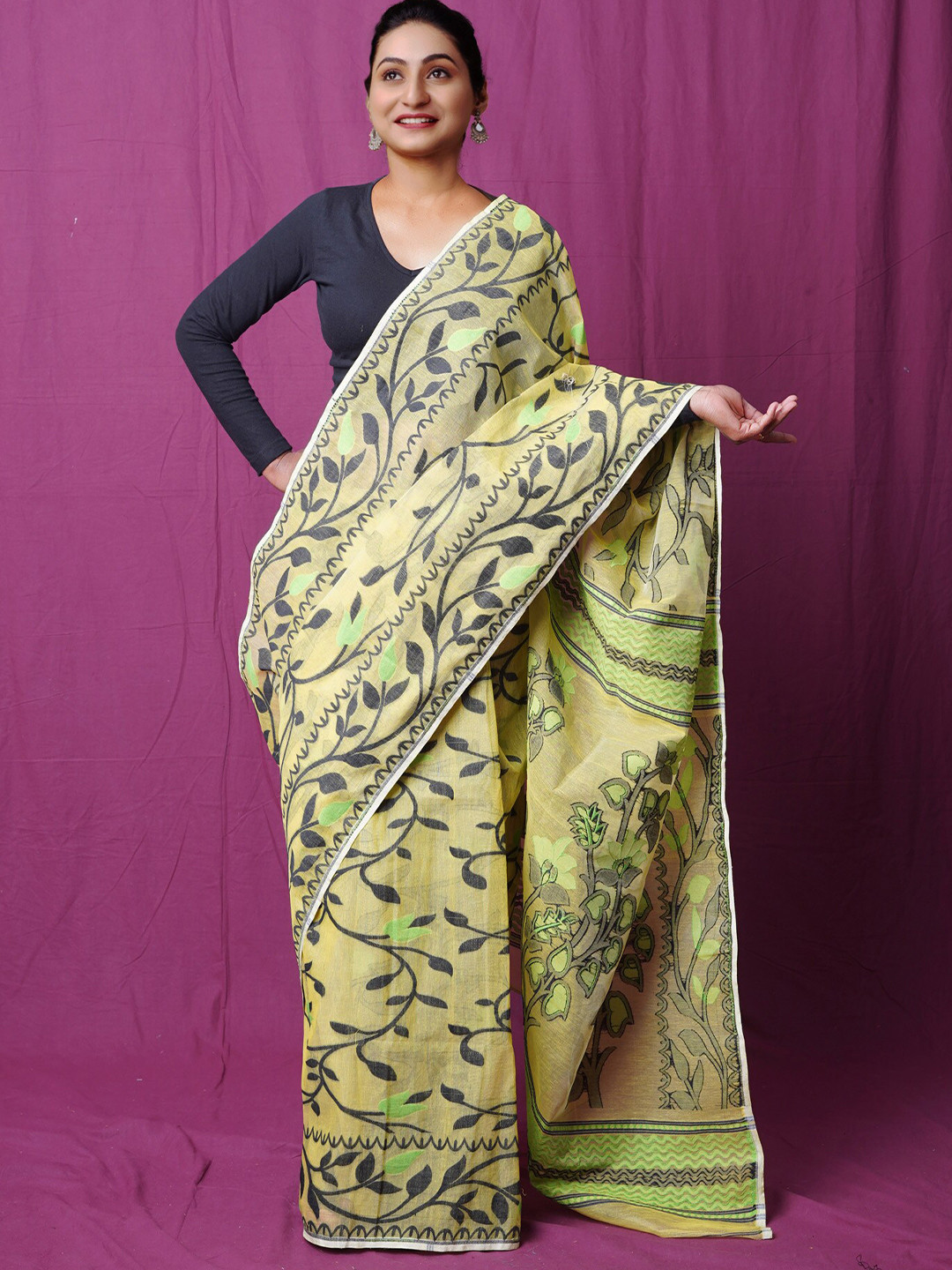 

Unnati Silks Ethnic Motifs Pure Cotton Handloom Jamdani Saree, Green