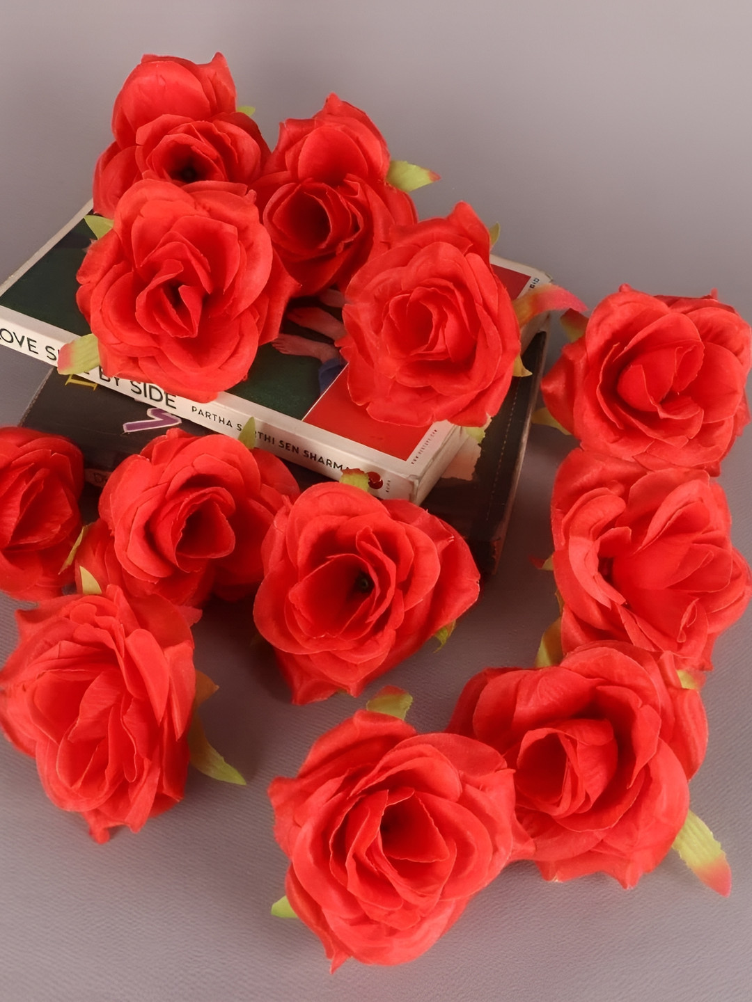 

WELL ART GALLERY Red 10 Pieces Rose Artificial Flowers