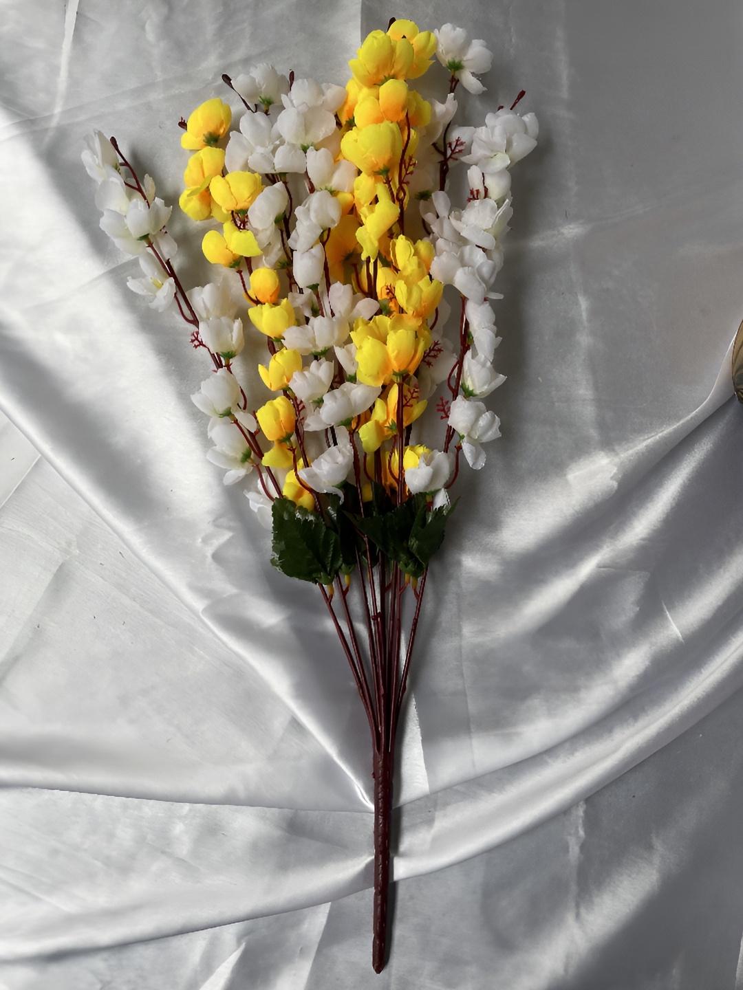 

WELL ART GALLERY Yellow & White 9 Pieces Cherry Blossom Artificial Flower