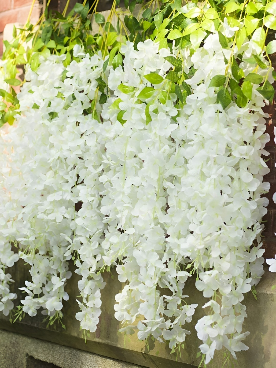 

WELL ART GALLERY White 6 Pieces Hanging Blossom Artificial Flower
