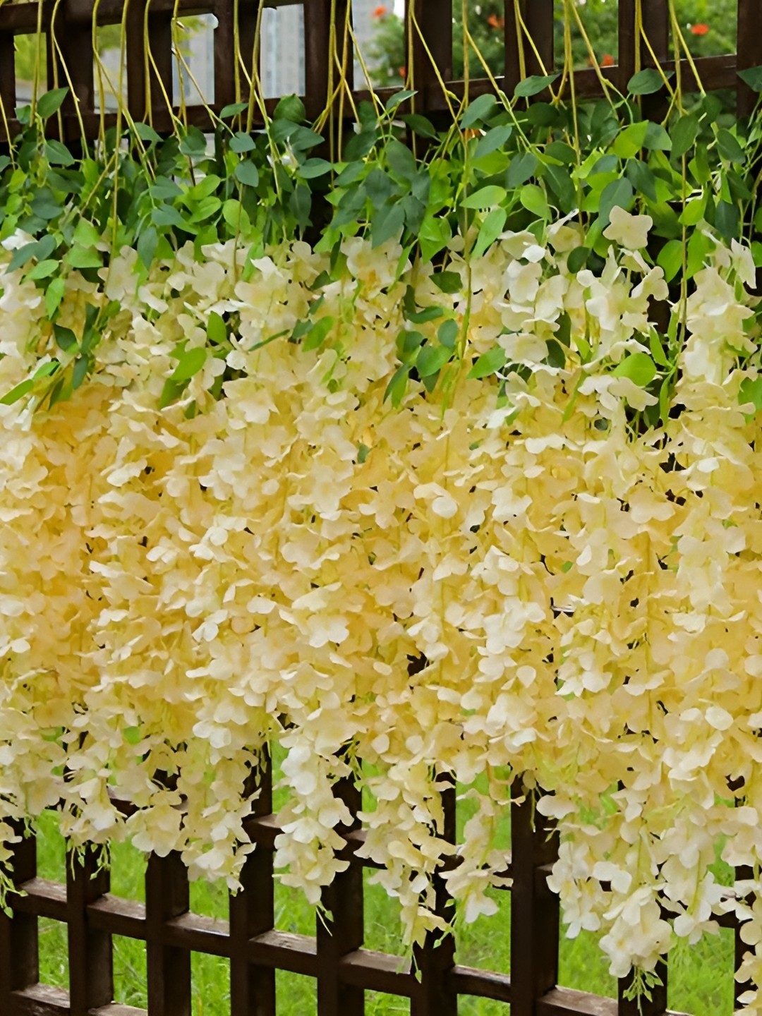

WELL ART GALLERY Beige 10 Pieces Hanging Blossom Artificial Flowers