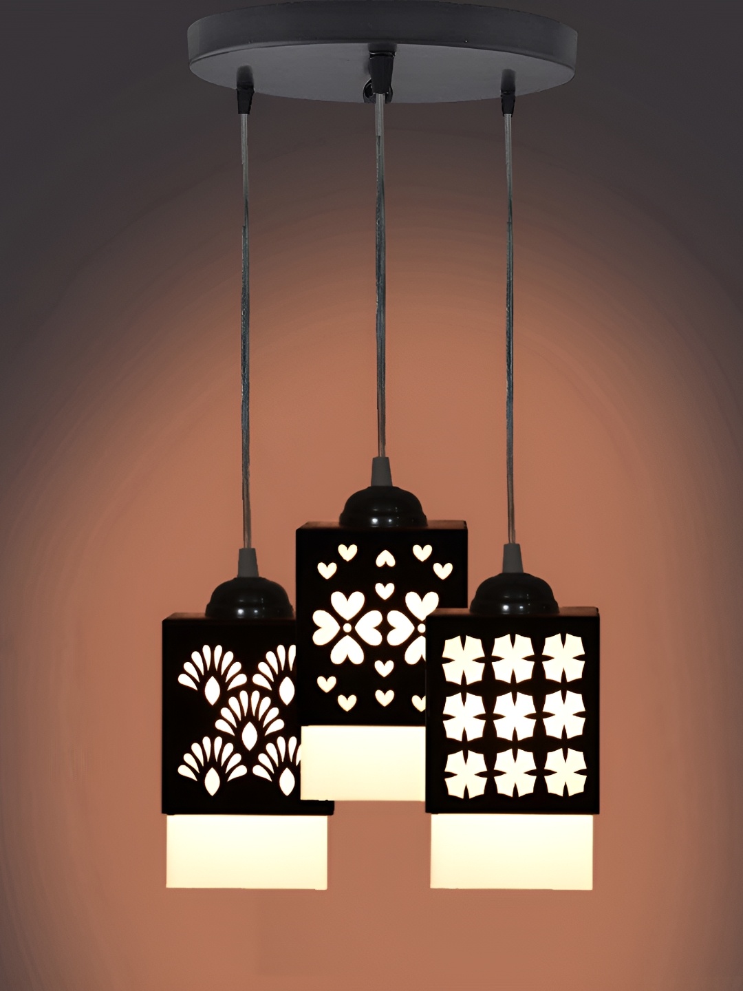 

Afast Black & White Wooden Traditional Ceiling Lamp