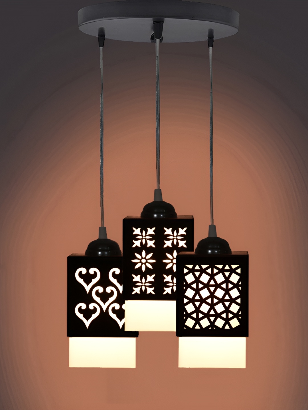 

Afast Black & White Traditional Ceiling Lamp