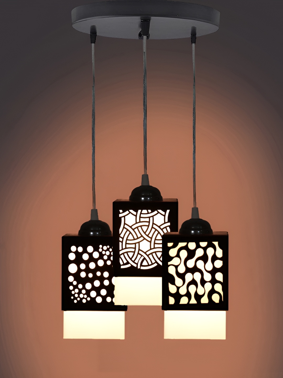 

Afast Black & White Traditional Ceiling Lamp