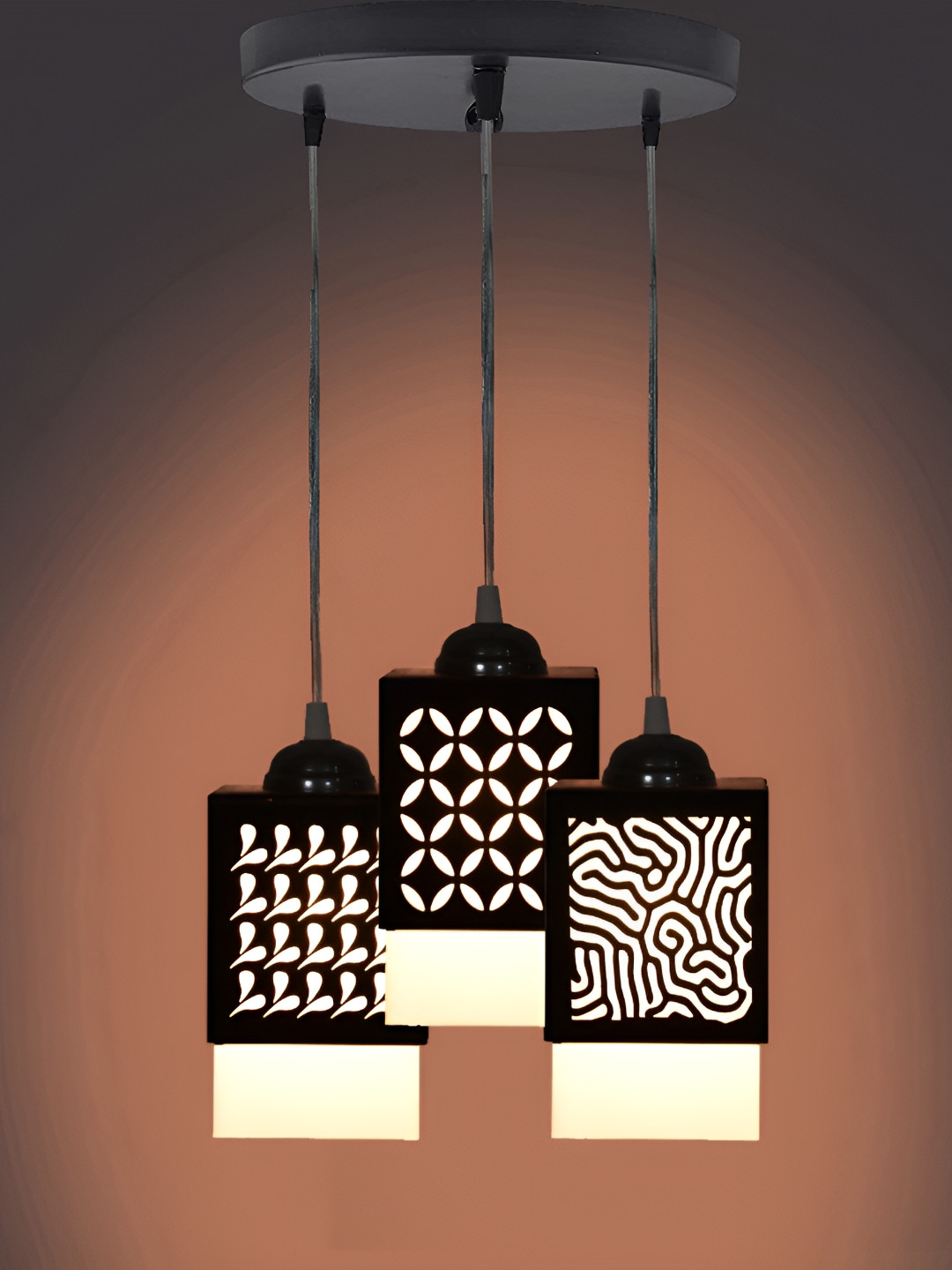 

Afast Black & White Textured Ceiling Lamp