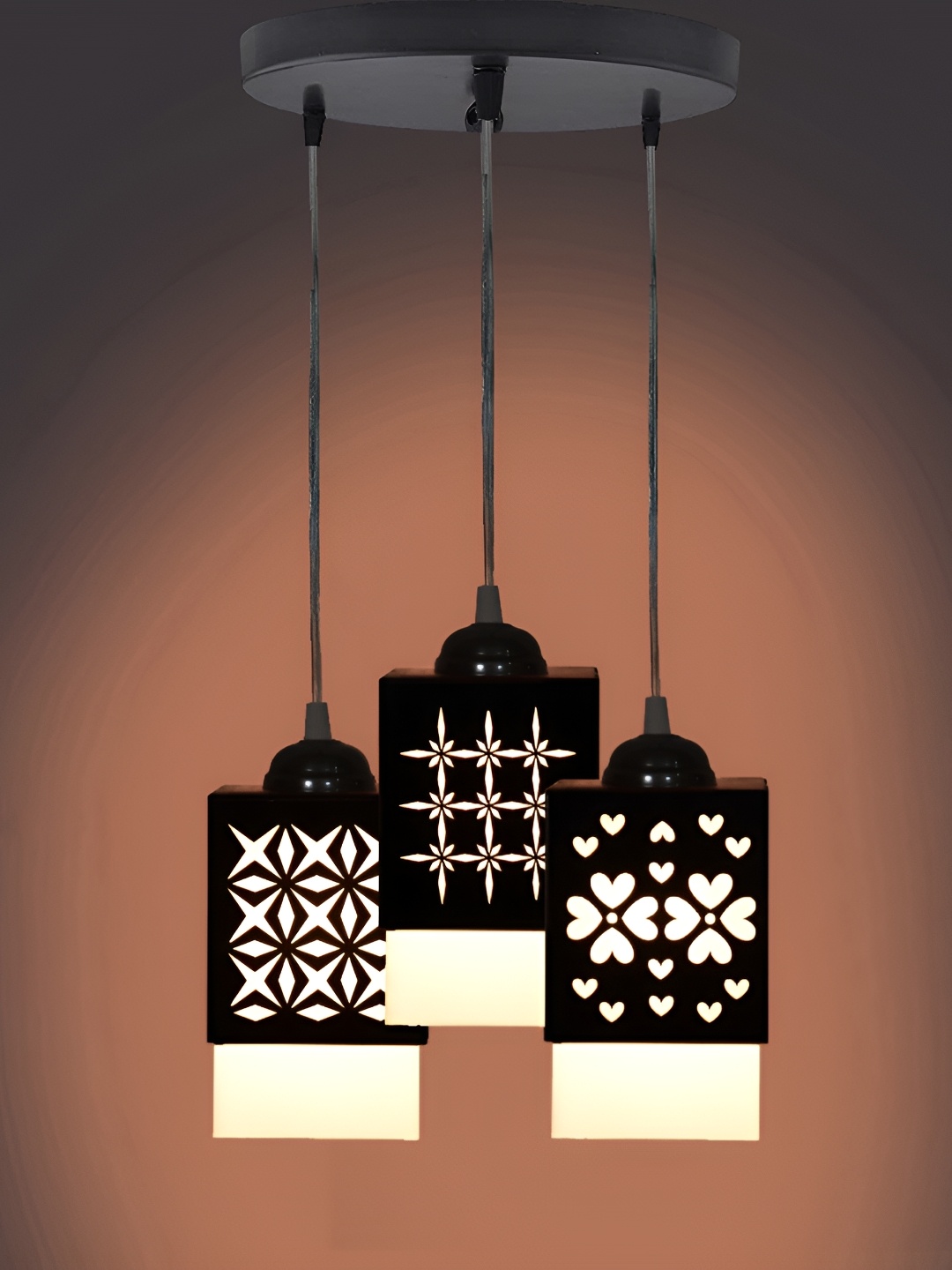 

Afast Black & White Textured Wooden Traditional Ceiling Lamp
