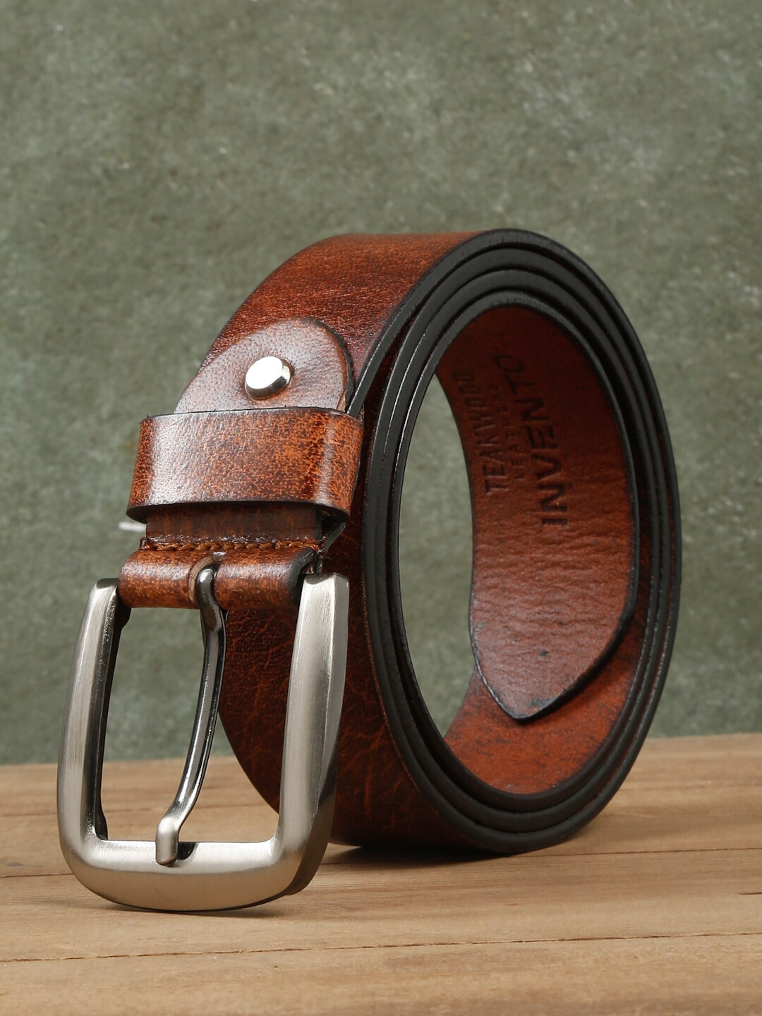 

Teakwood Leathers Men Textured Leather Belt, Tan