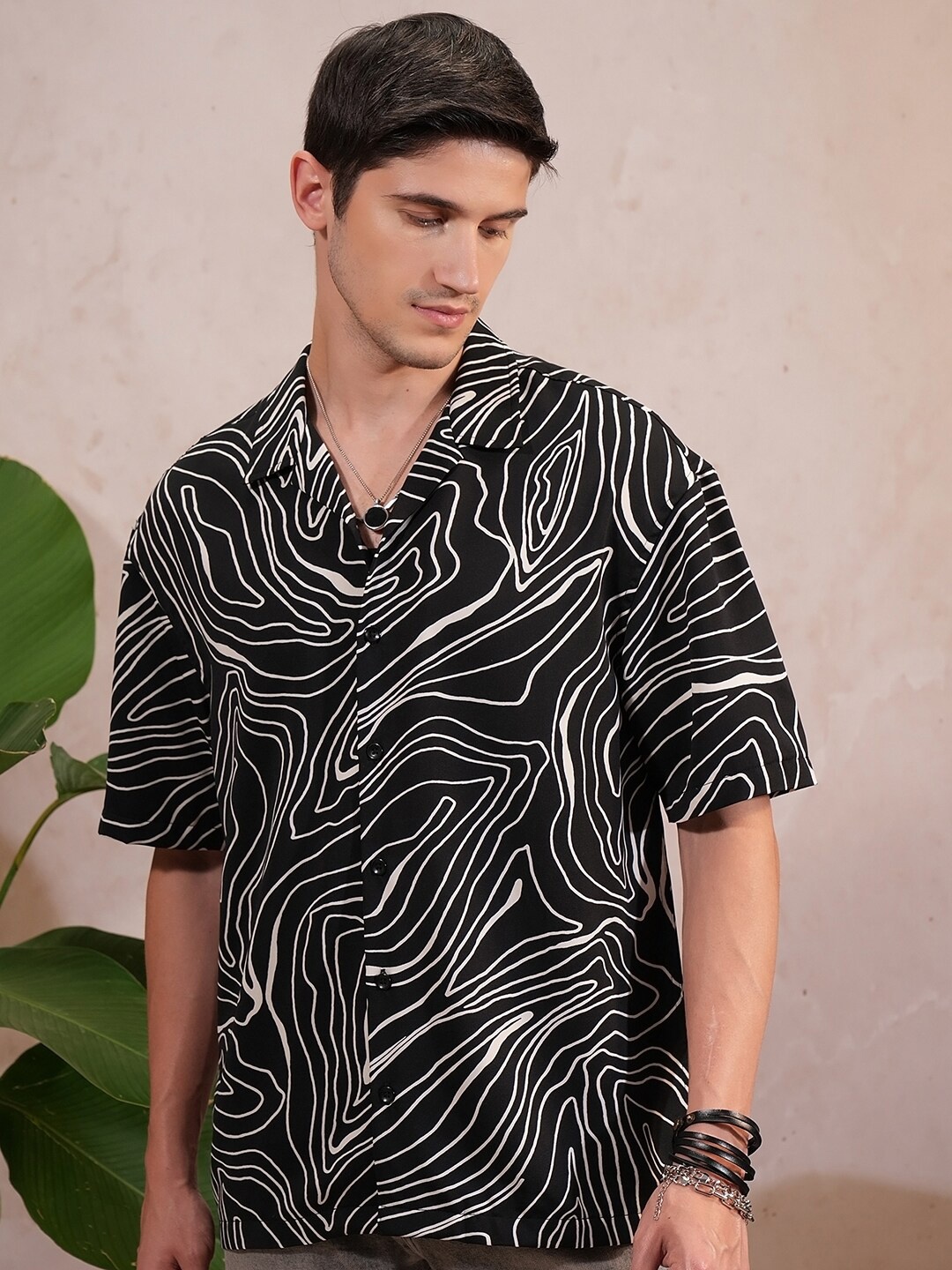 

Locomotive Premium Men Printed Cuban Collar Oversizerd Shirt, Black