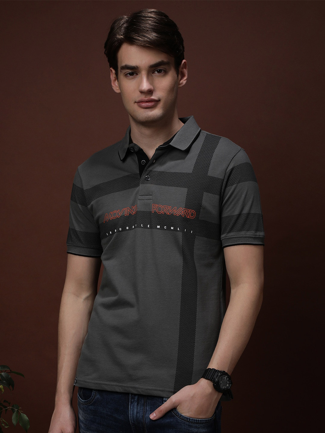 

Crocodile Typography Printed Polo Collar Cotton Slim Fit T-shirt, Grey melange
