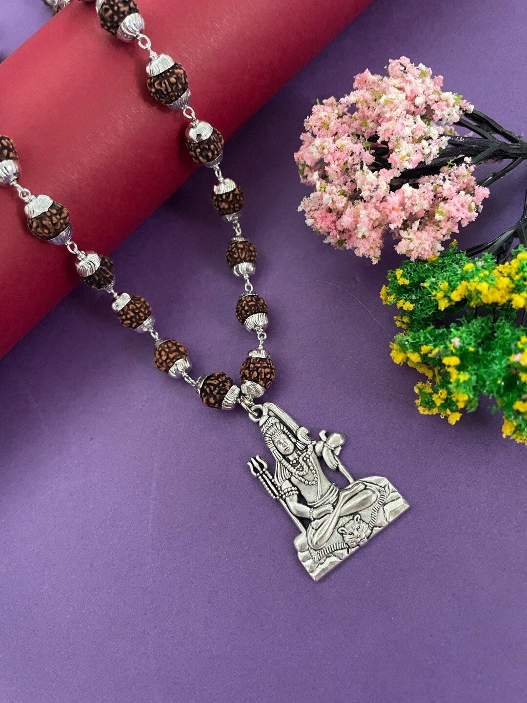 

Digital Dress Room Men Brass Silver-Plated Handcrafted Necklace