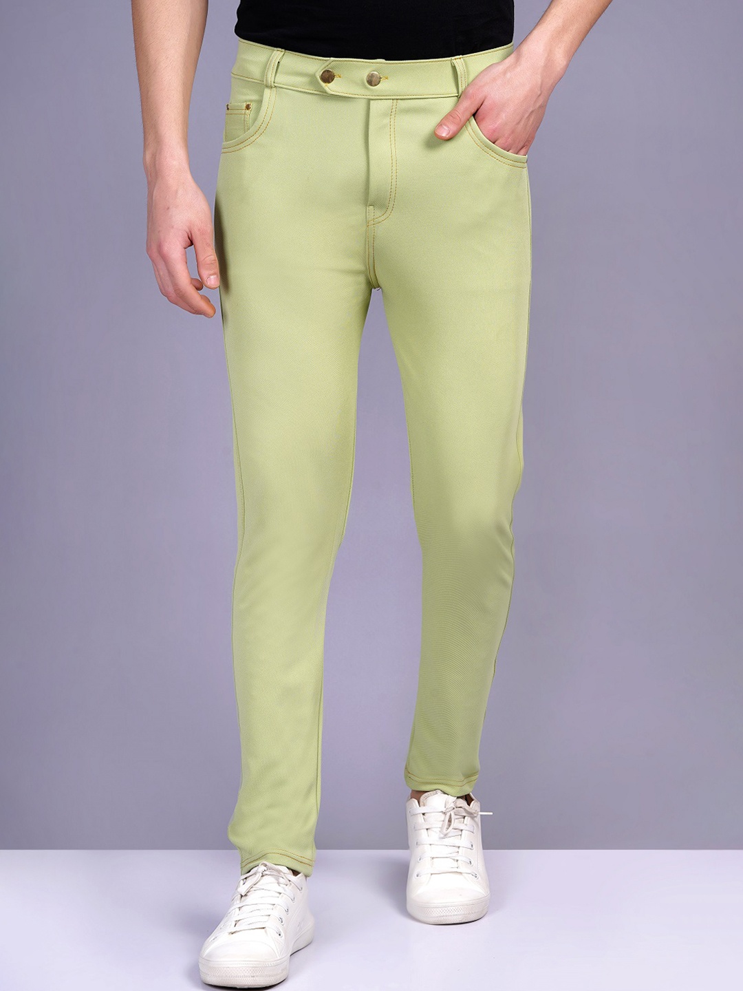 

WE PERFECT Men Relaxed Chinos Trousers, Green