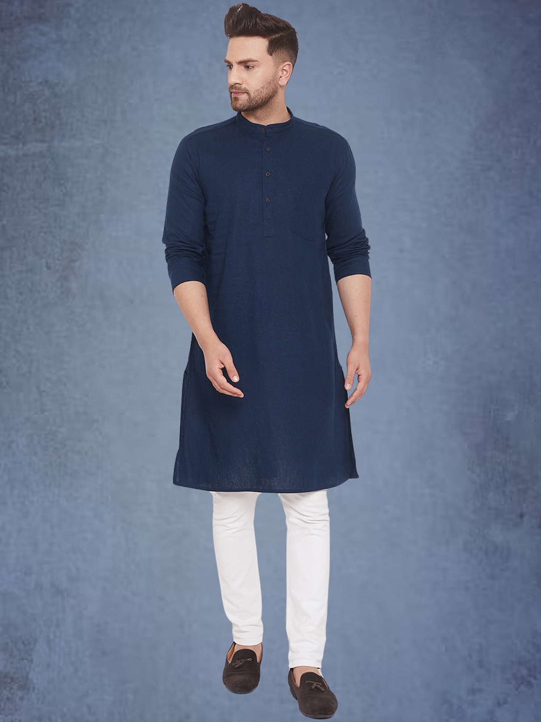 

even Men Striped Thread Work Kurta, Blue