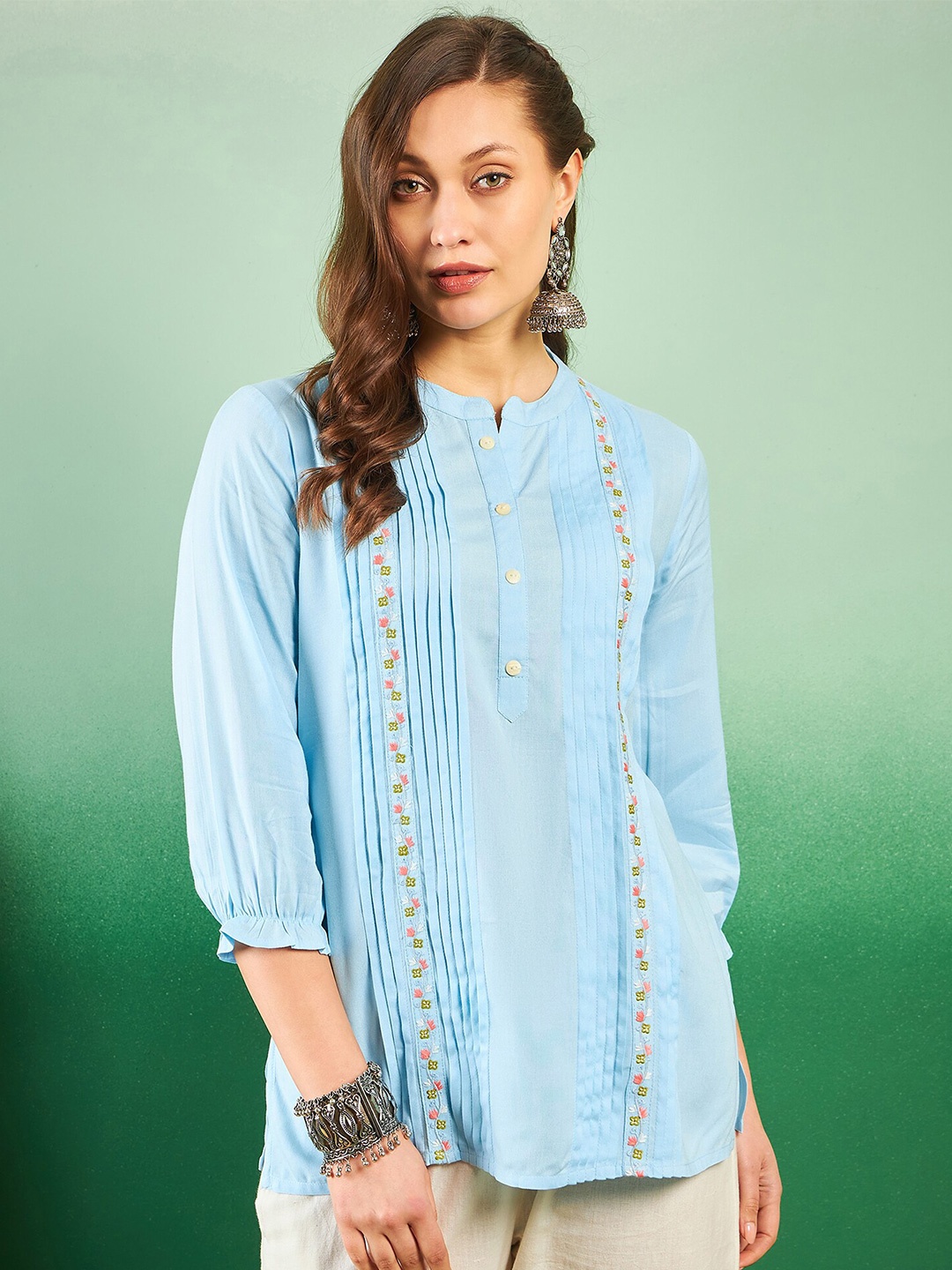 

Sangria Floral Embroidered Pleated Straight Kurti, Turquoise blue