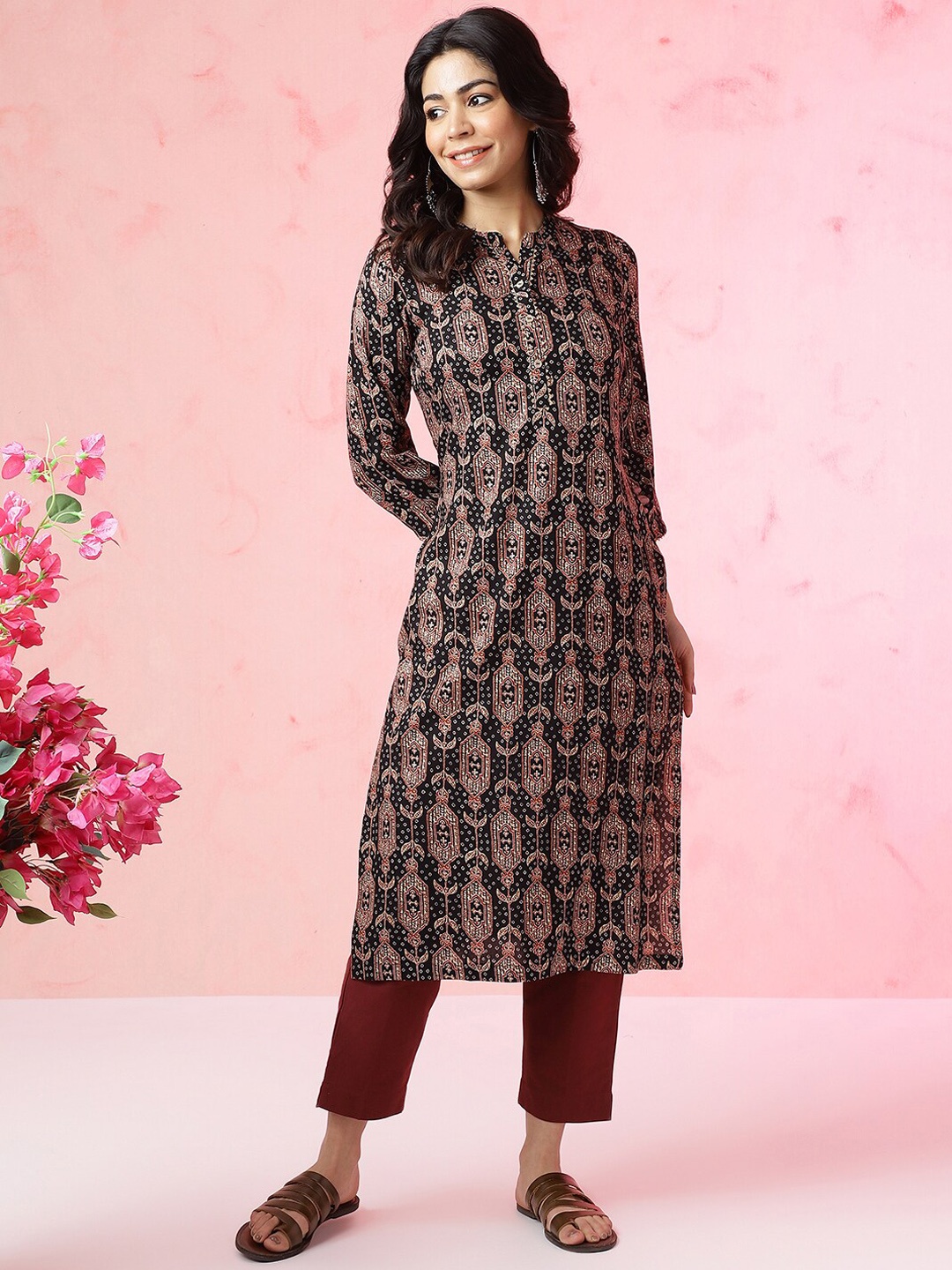 

Anouk Black Ethnic Motifs Printed Mandarin Collar Straight Kurta