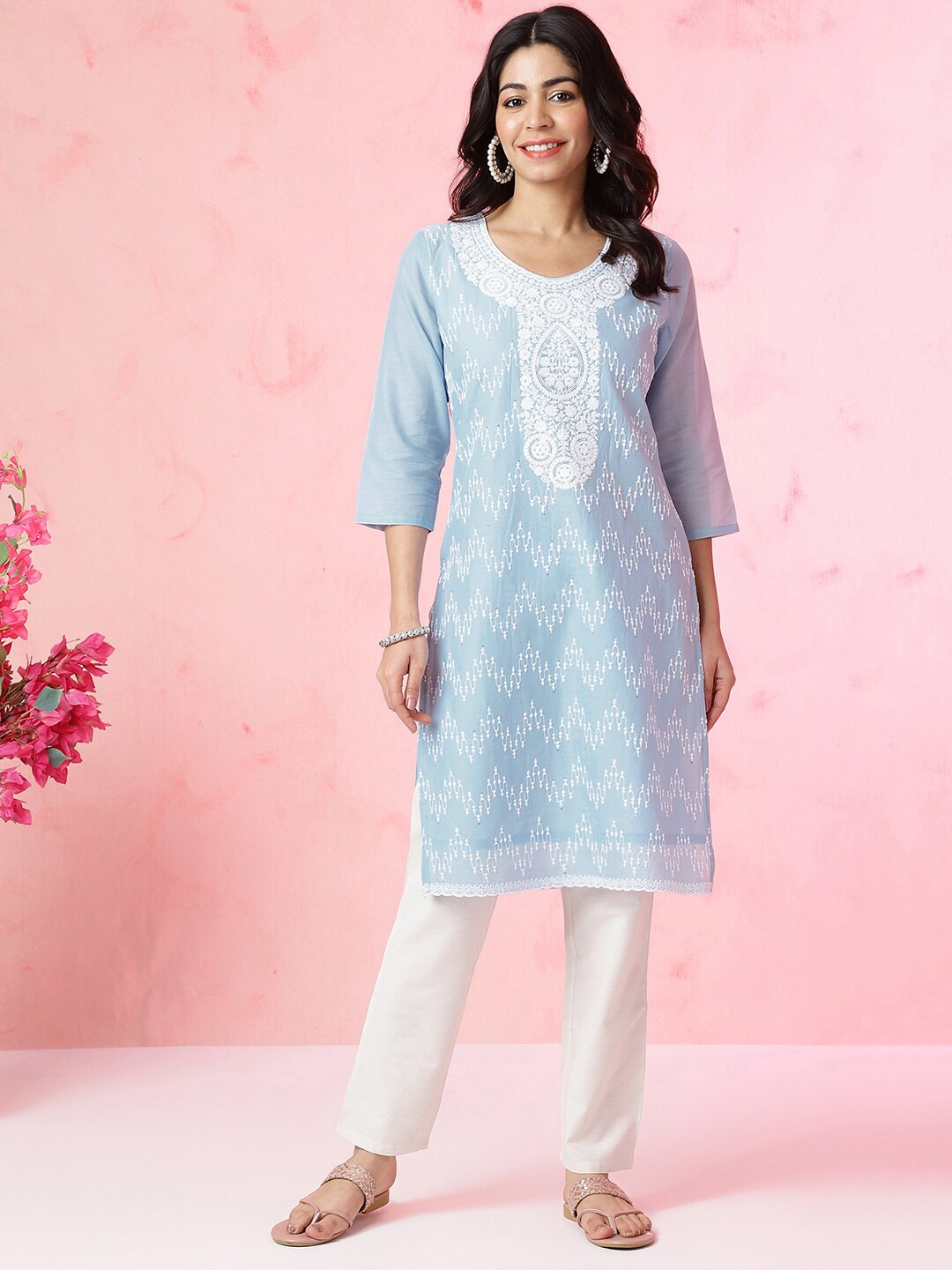 

Anouk Floral Embroidered Thread Work Pure Cotton Straight Kurta, Blue