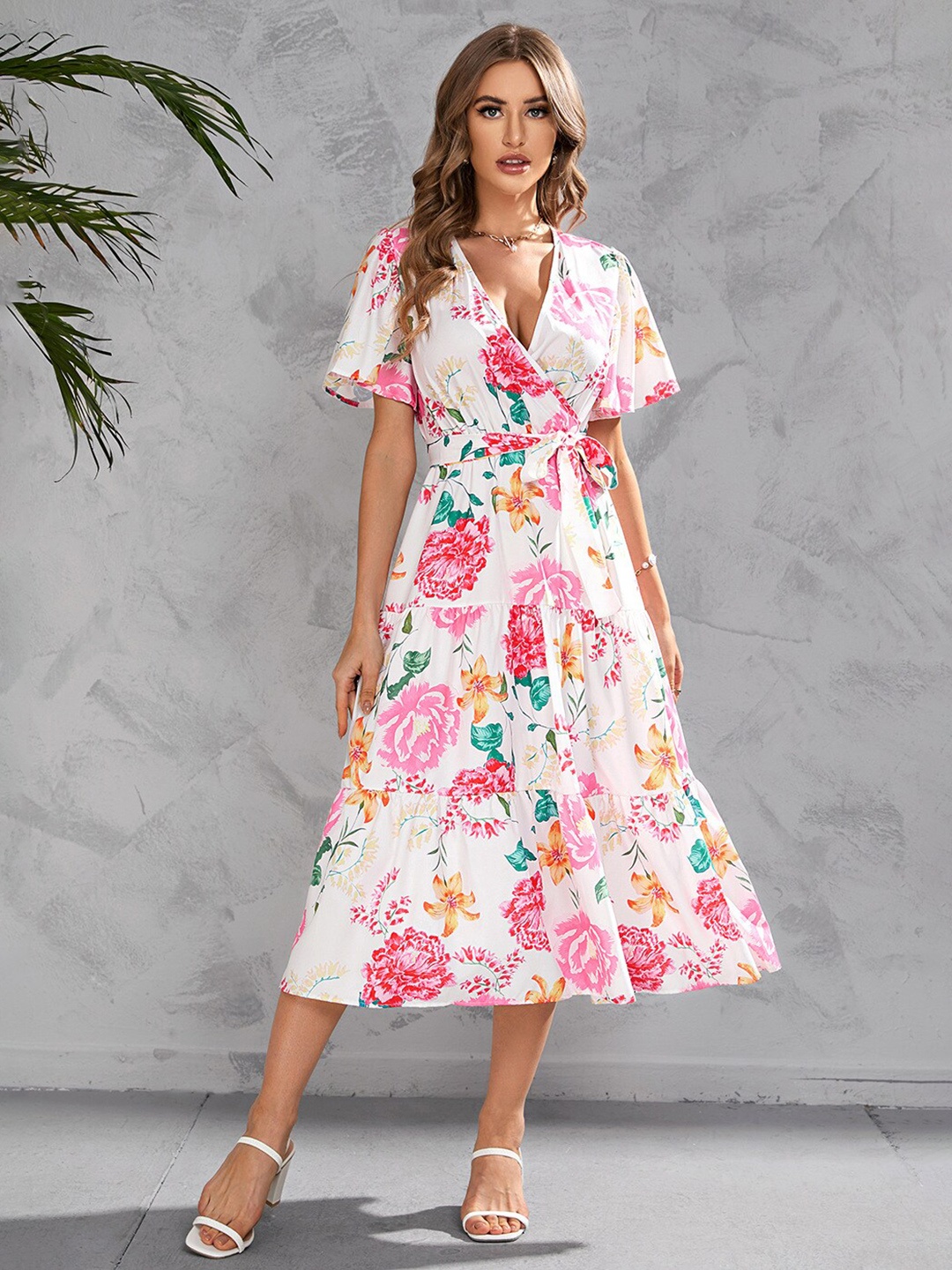 

StyleCast White Floral Printed Flared Sleeves Gathered Tiered Wrap Midi Dress