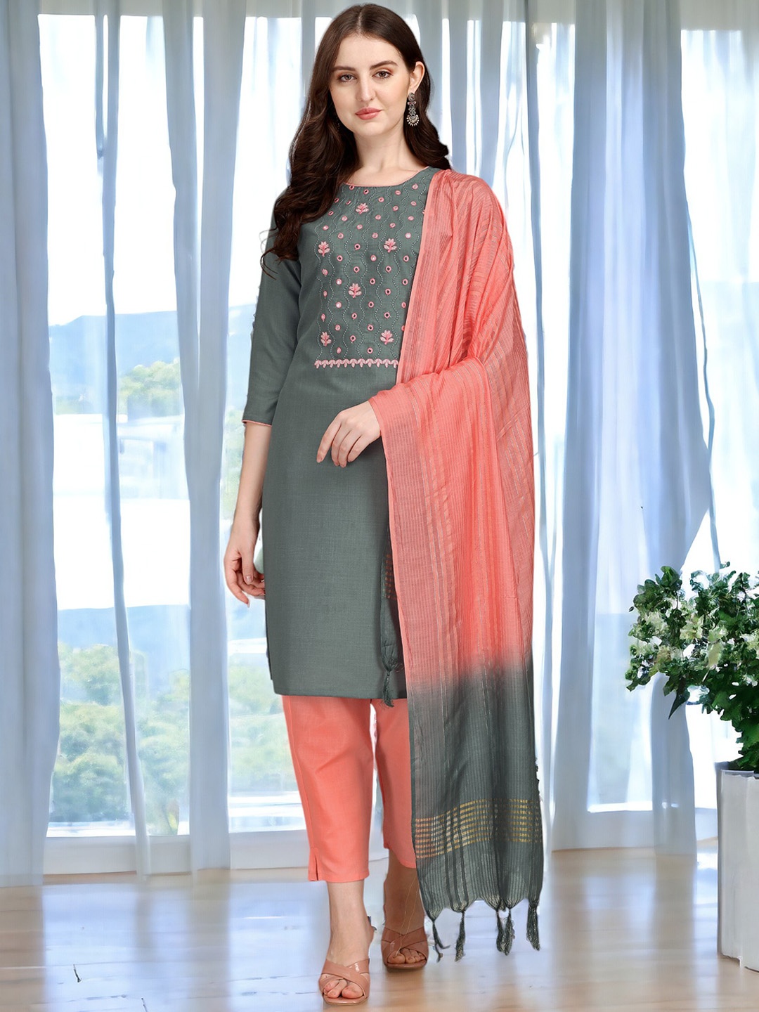 

MORLY Women Embroidered Regular Kurta with Trousers & With Dupatta, Grey