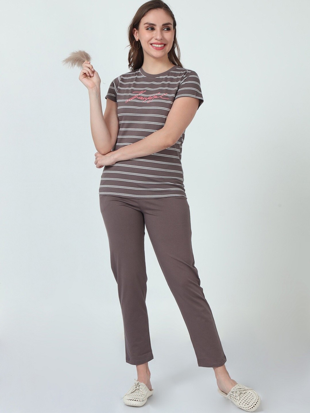 

ecott Striped Pure Cotton T-shirt & Pyjamas, Brown