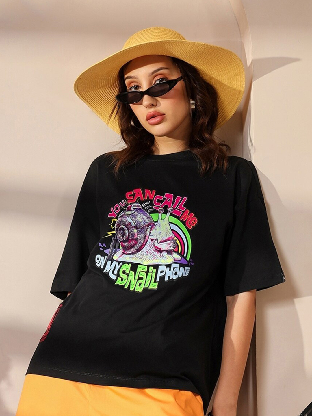 

Bewakoof One Piece Dendenmushi Graphic Oversized T-shirt, Black