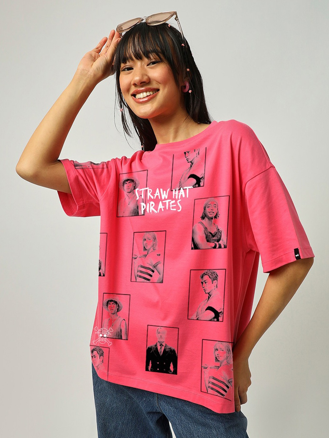 

Bewakoof Official One Piece Merchandise Printed Oversized Cotton T-shirt, Pink