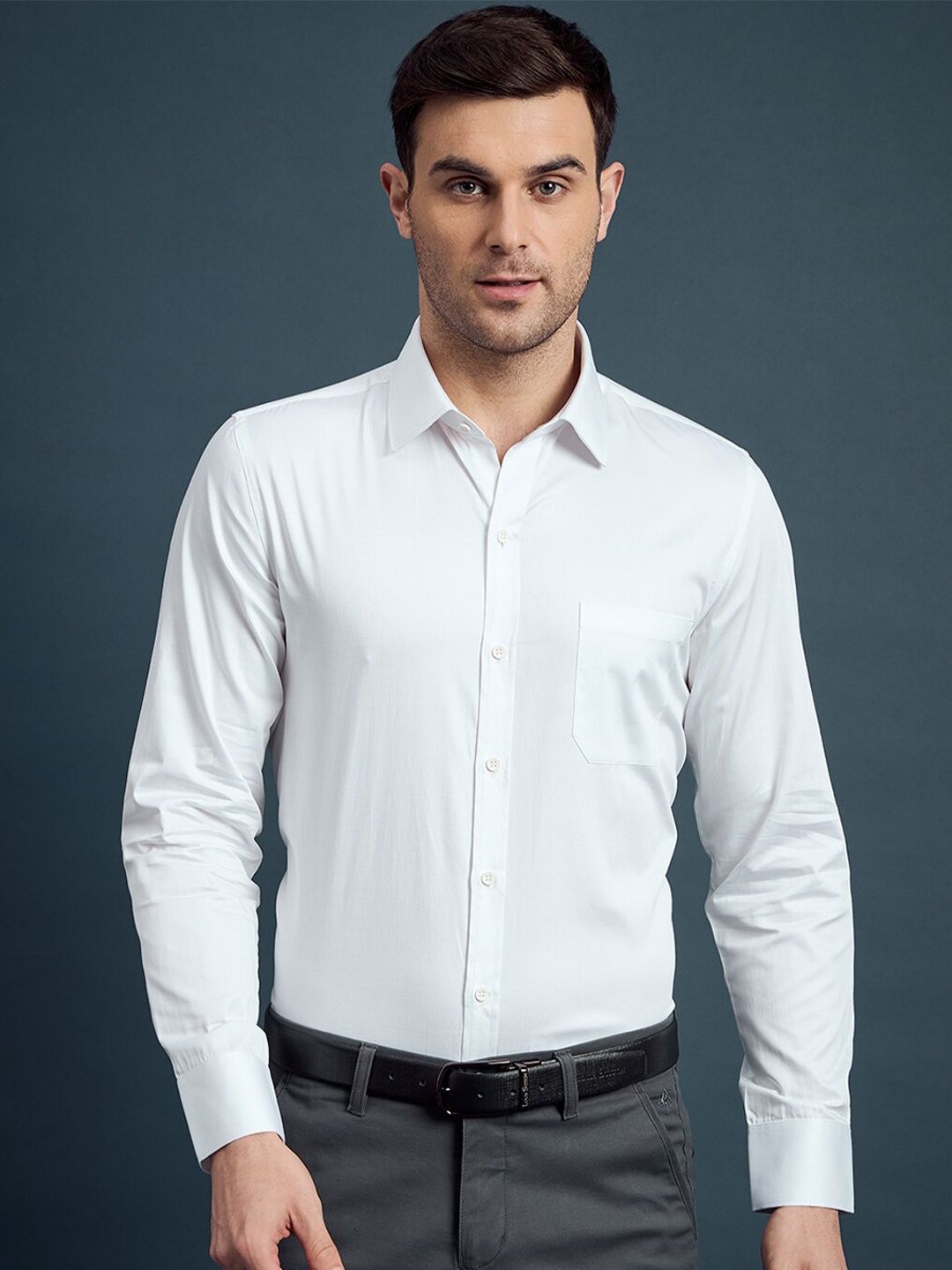 

LOUIS STITCH Comfort Fit Spread Collar Long Sleeves Cotton Formal Shirt, White