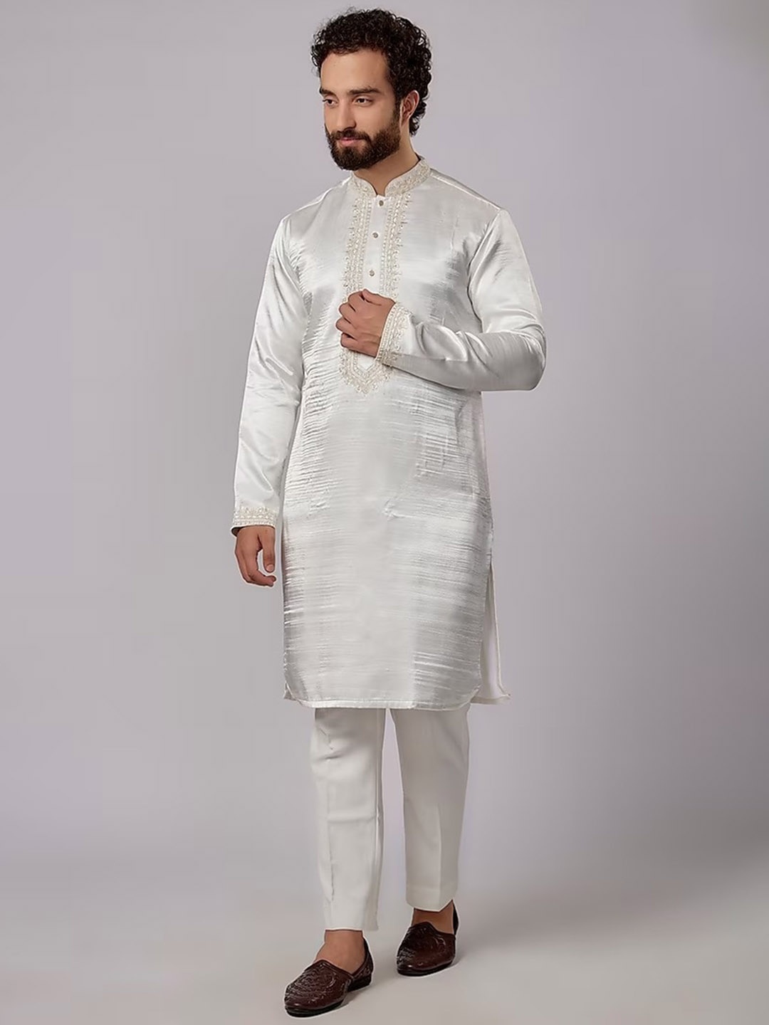 

sven suits Men Floral Regular Kurta with Trousers, White