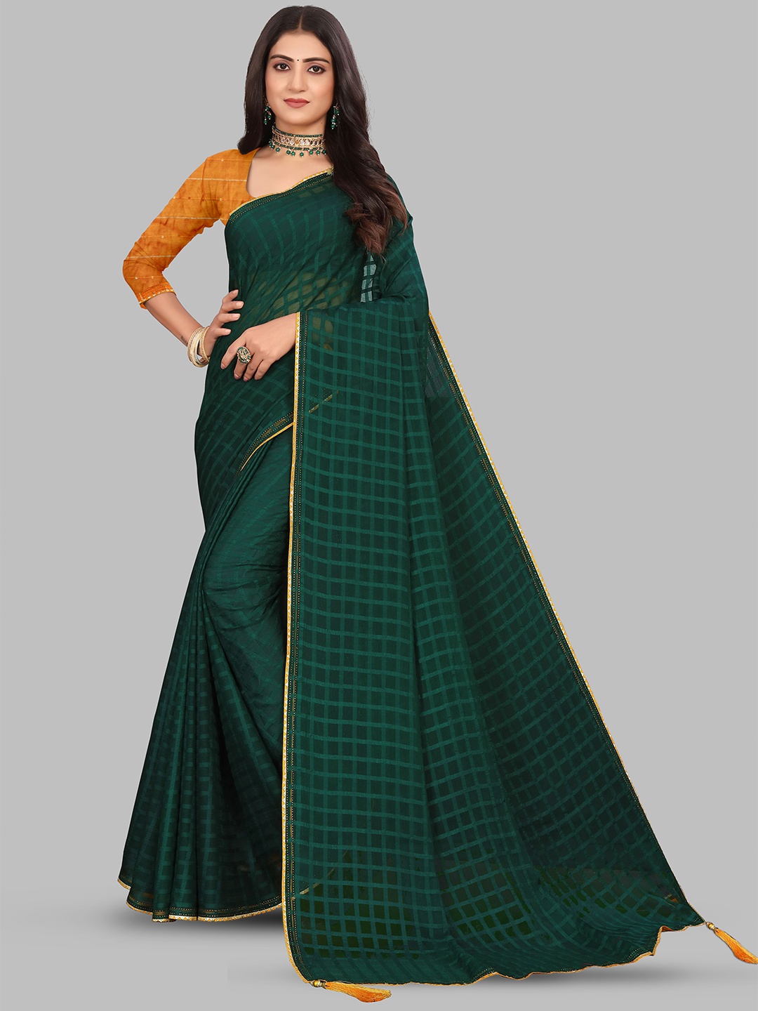 

VIRICA Checked Beads and Stones Pure Chiffon Saree, Green