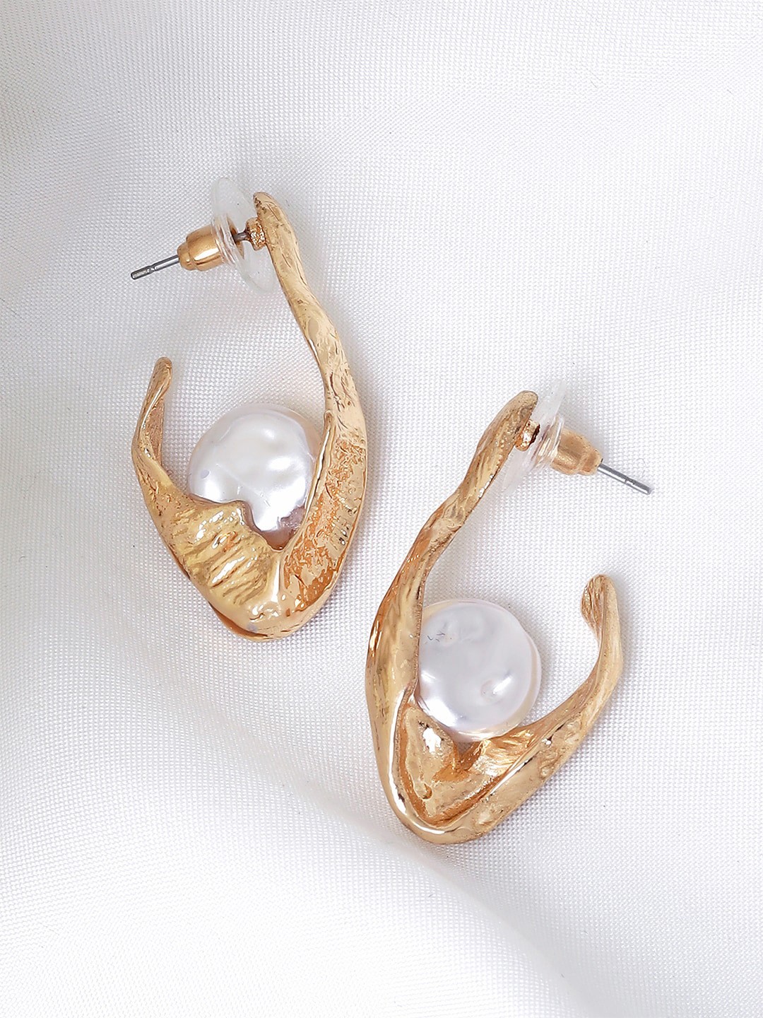 

JOKER & WITCH Contemporary Half Hoop Earrings, Gold