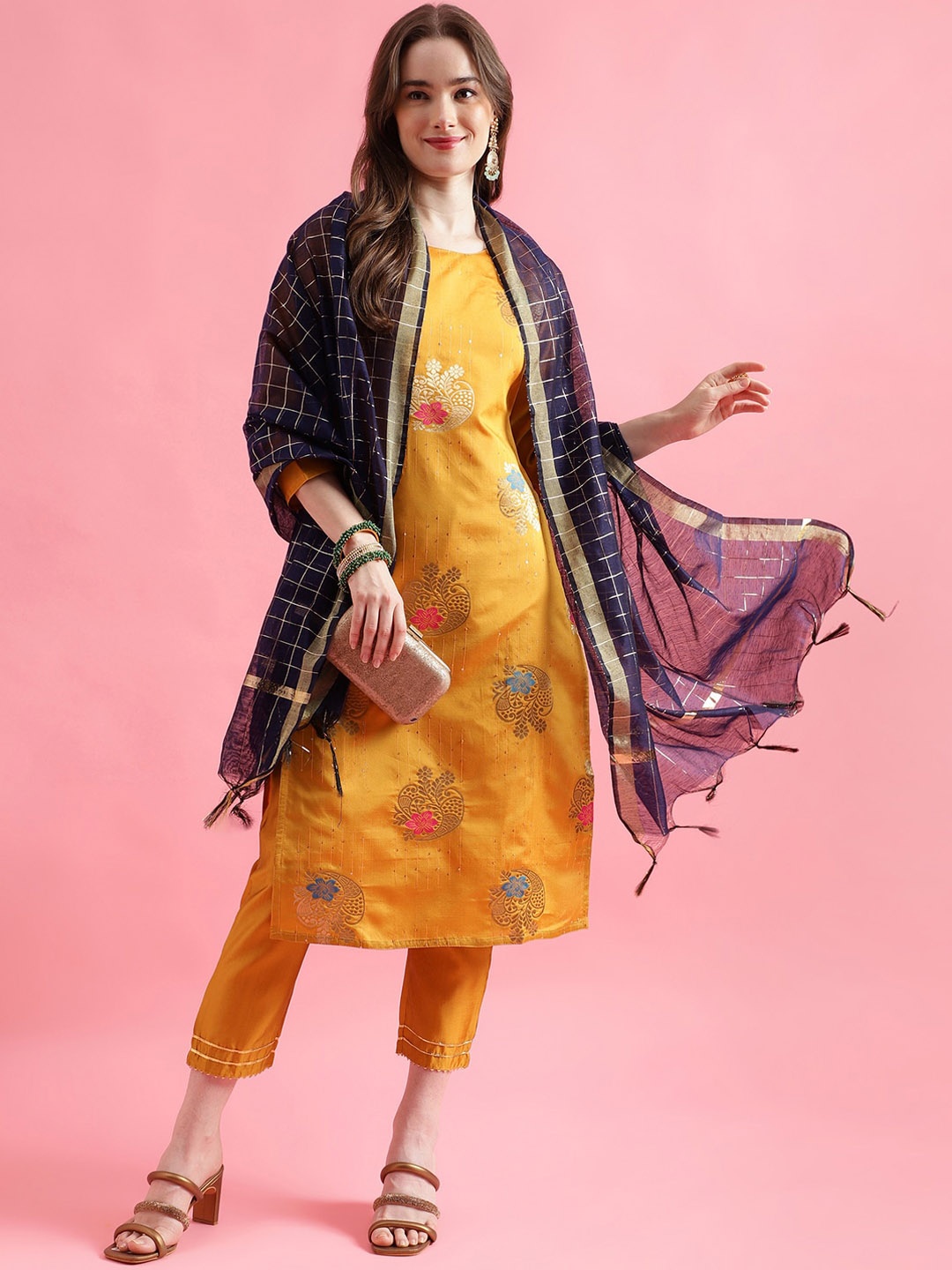 

VredeVogel Women Floral Embroidered Regular Thread Work Kurta with Trousers & With Dupatta, Yellow