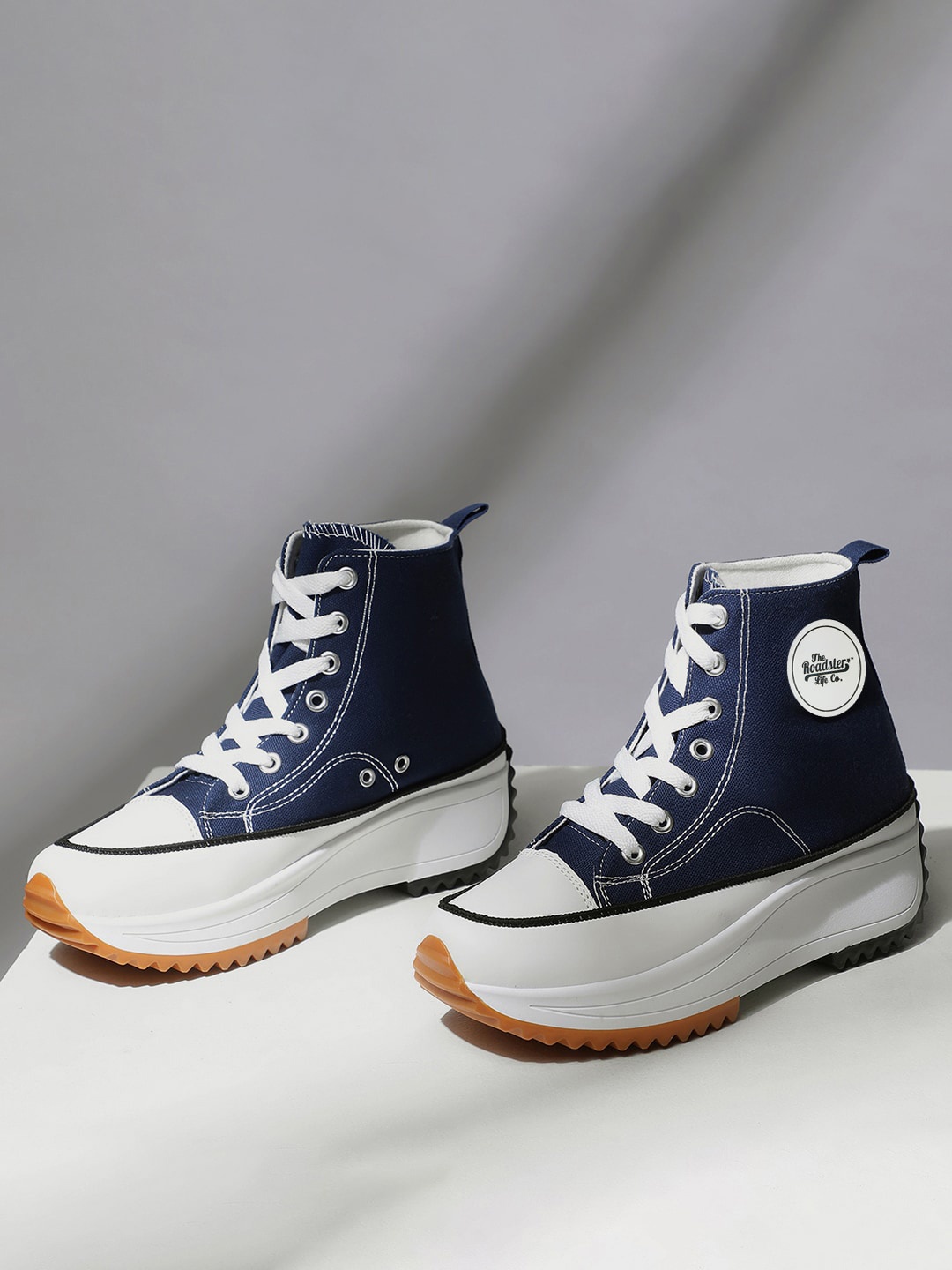

The Roadster Lifestyle Co. Women Navy Blue Comfort Insole Canvas High-Top Lace-Up Sneakers