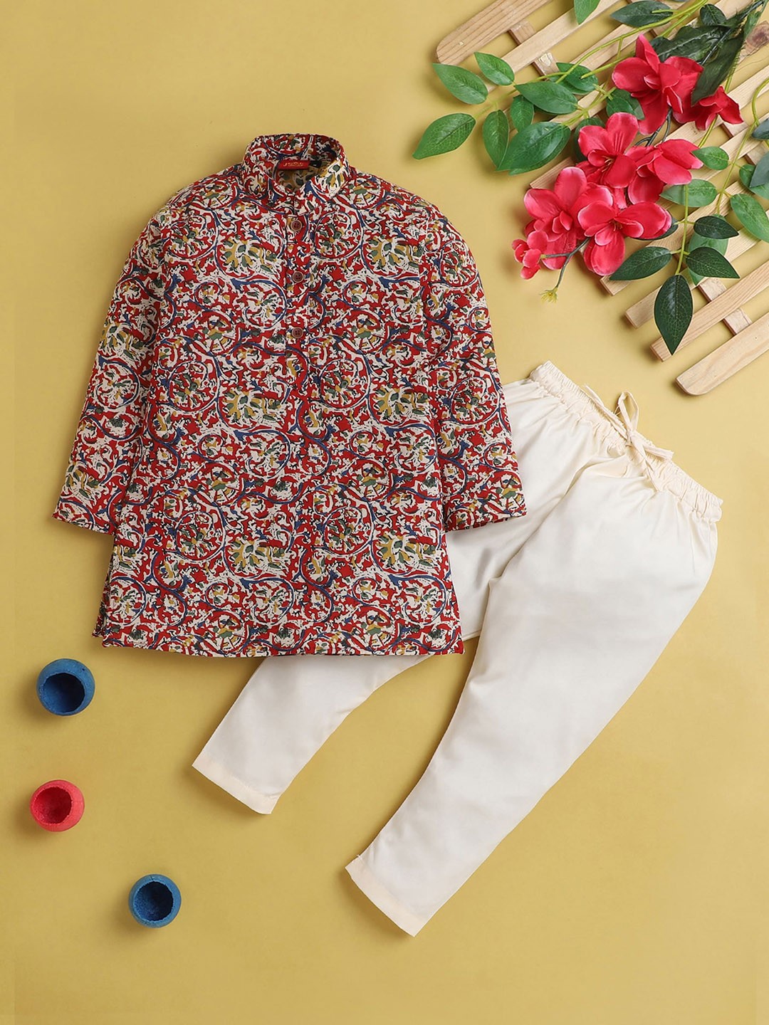 

Jeetethnics Boys Ethnic Motifs Printed Regular Kurta with Pyjamas, Maroon