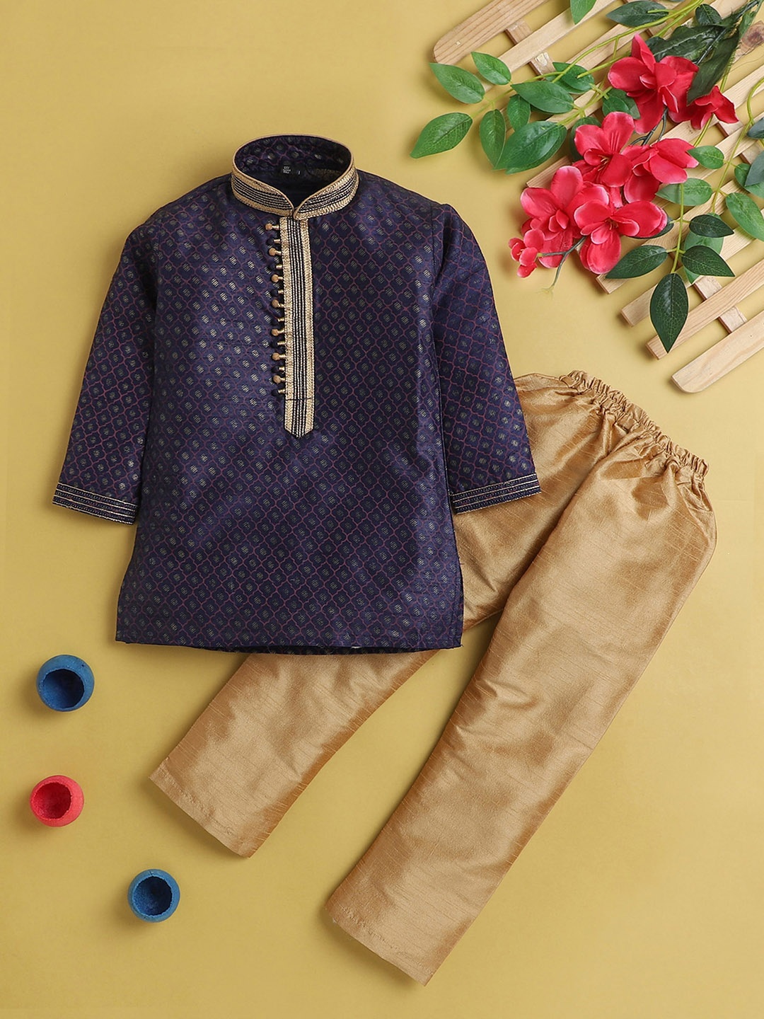 

Jeetethnics Boys Ethnic Motifs Printed Regular Kurta with Pyjamas, Navy blue