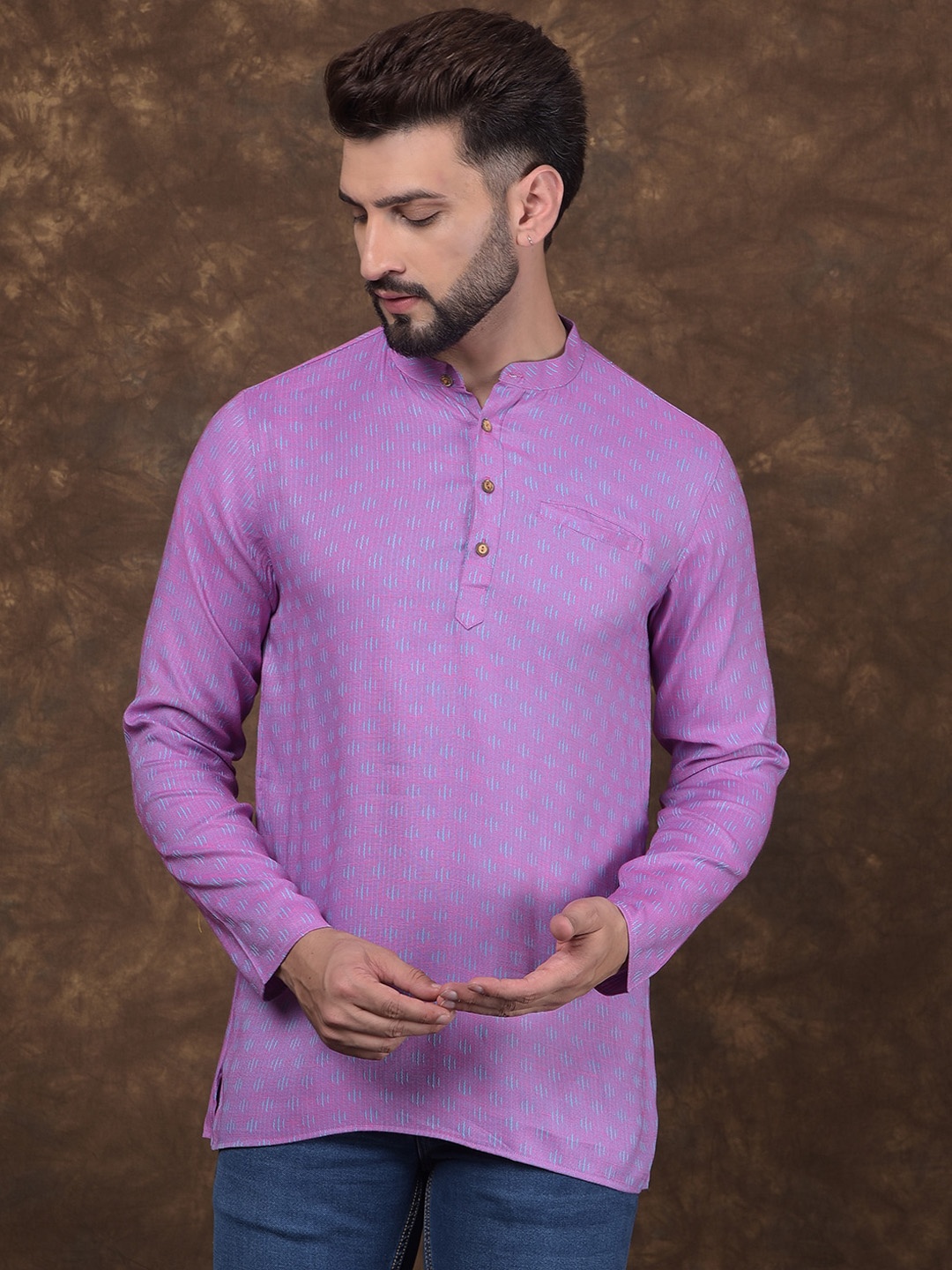 

DEYANN Men Thread Work Kurta, Pink