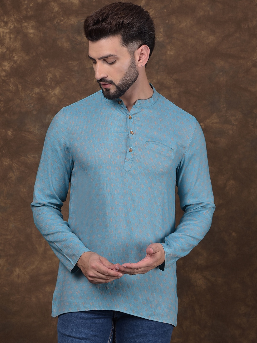 

DEYANN Men Thread Work Kurta, Blue