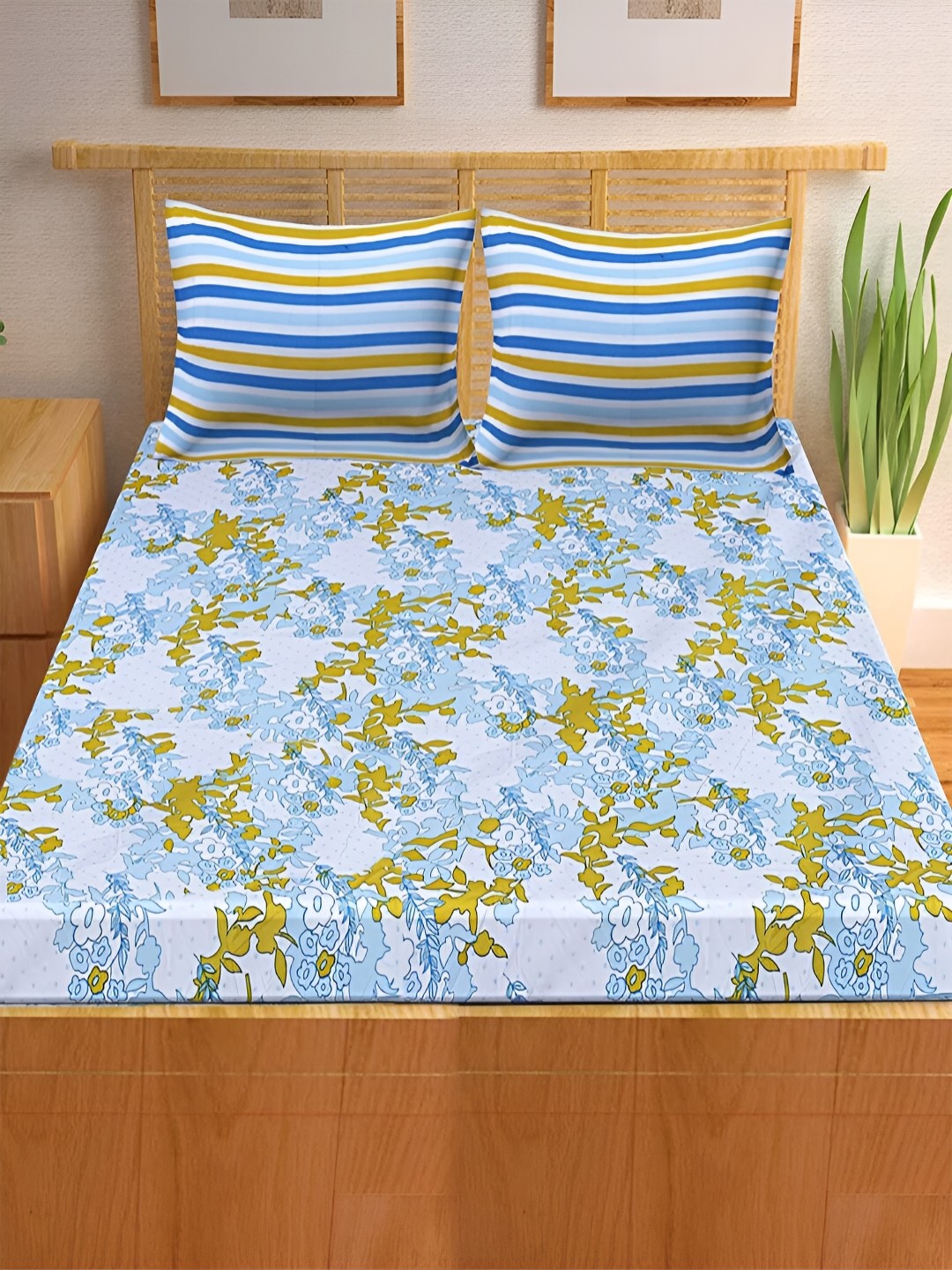 

Kuber Industries White & Blue Floral 300 TC Queen Bedsheet with 2 Pillow Covers