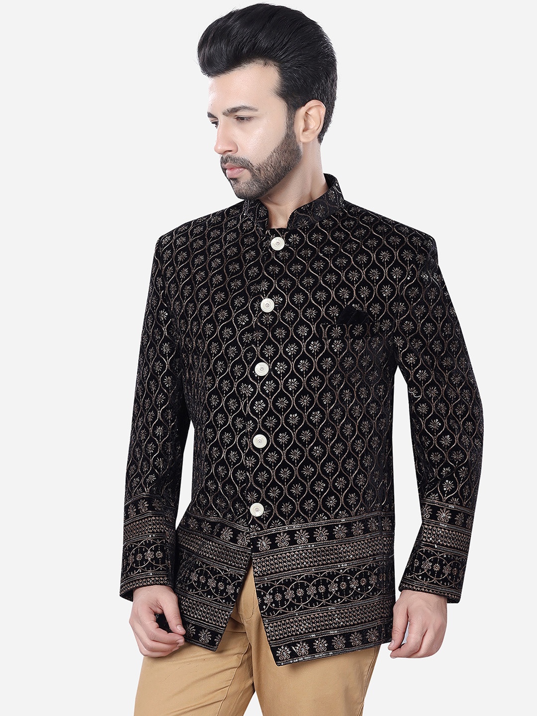 

Avaeta Embellished Velvet Bandhgala Blazer, Black