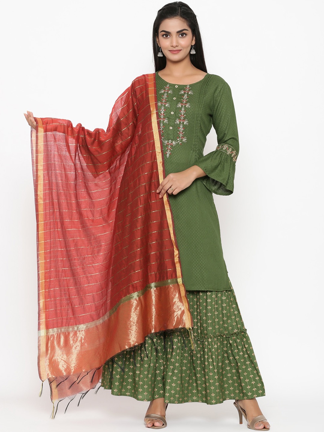 

RANGMAYEE Women Floral Embroidered Regular Thread Work Kurta with Sharara & With Dupatta, Green