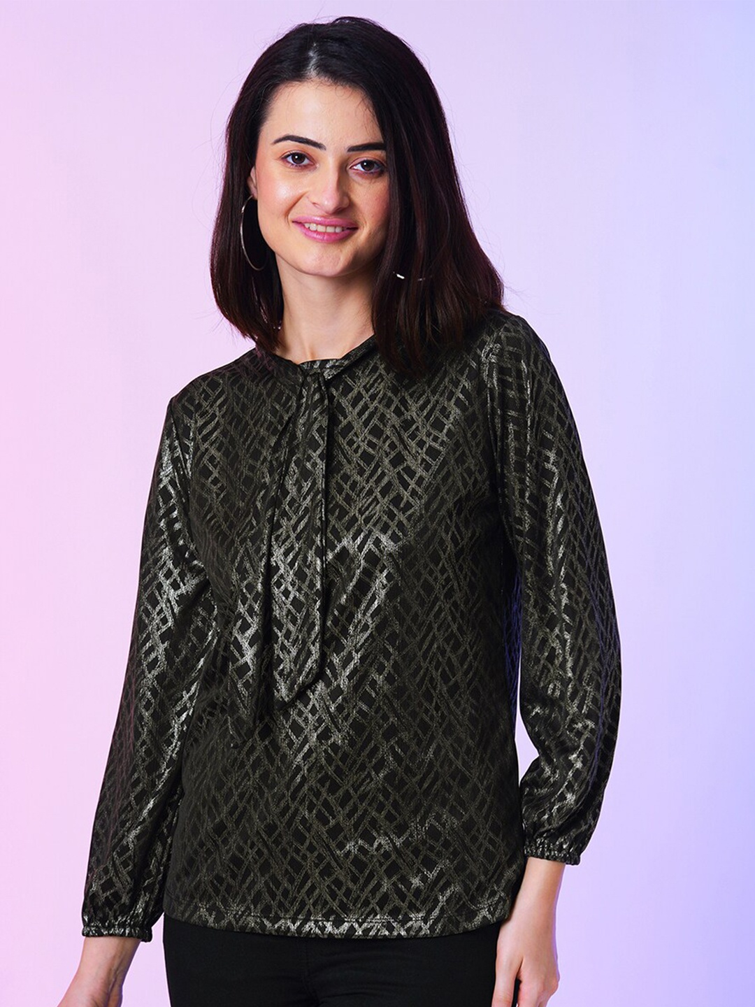 

Globus Tie Up Neck Cuffed Sleeves Geometric Print Regular Party Top, Silver