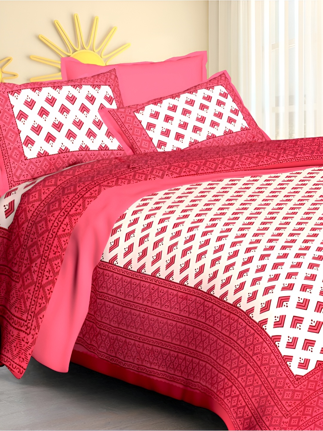 

POORAK Pink & White Geometric 104 TC Queen Bedsheet with 2 Pillow Covers