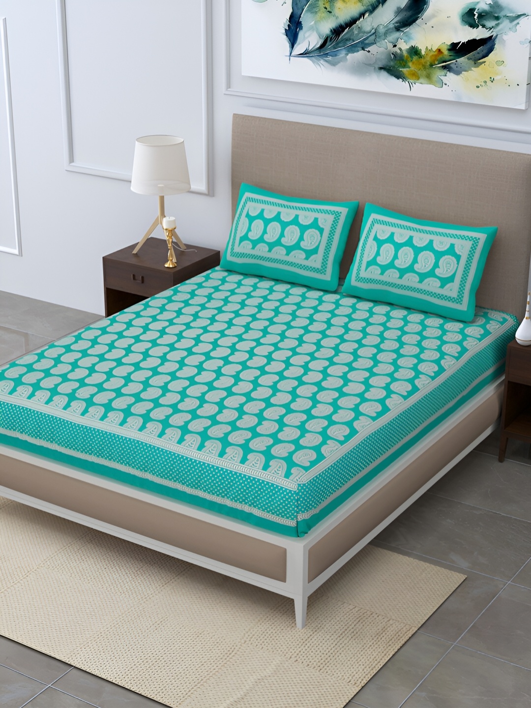 

POORAK Green & White Graphic 104 TC Queen Bedsheet with 2 Pillow Covers