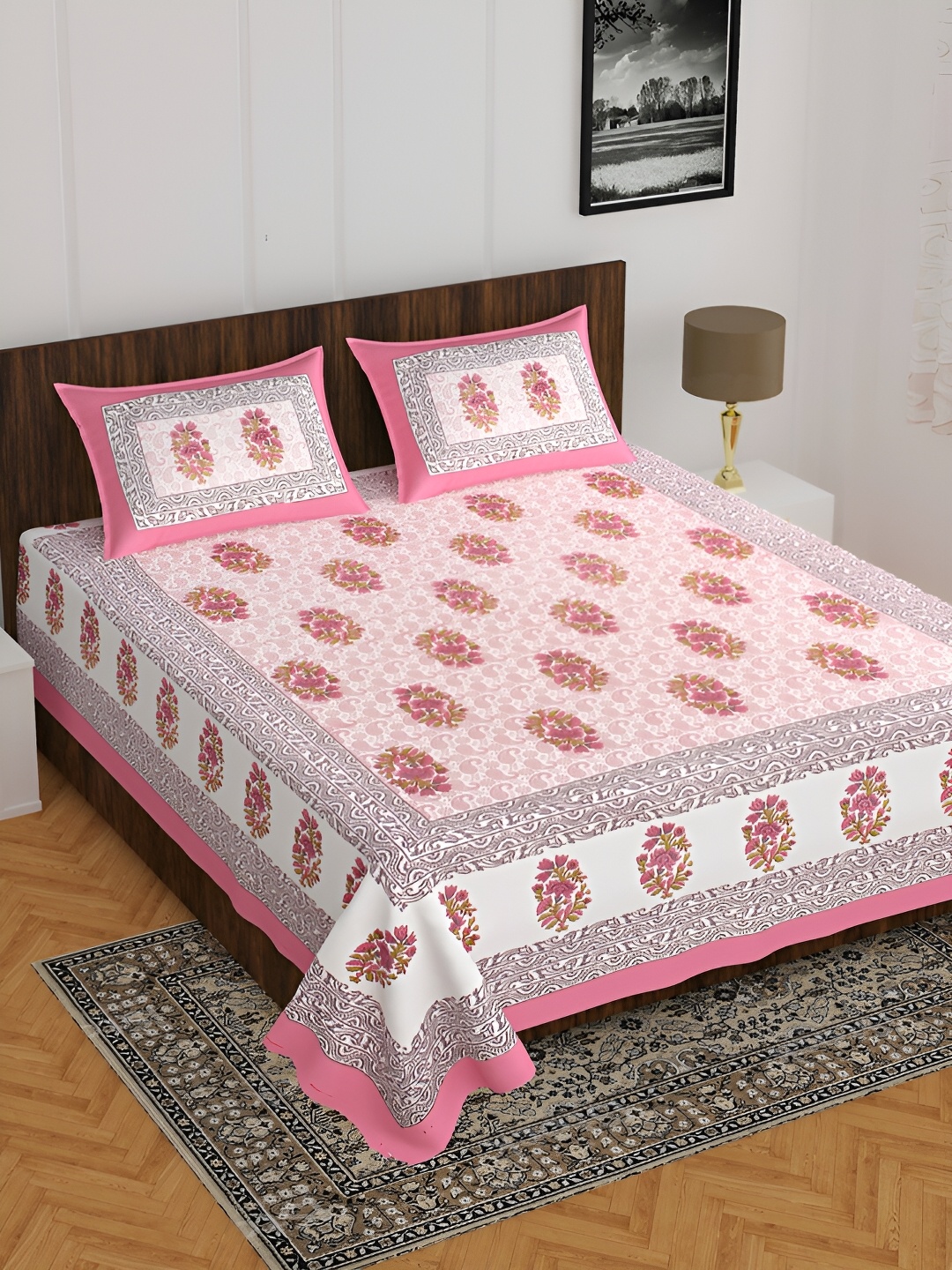 

POORAK Pink & White Floral 104 TC Queen Bedsheet with 2 Pillow Covers