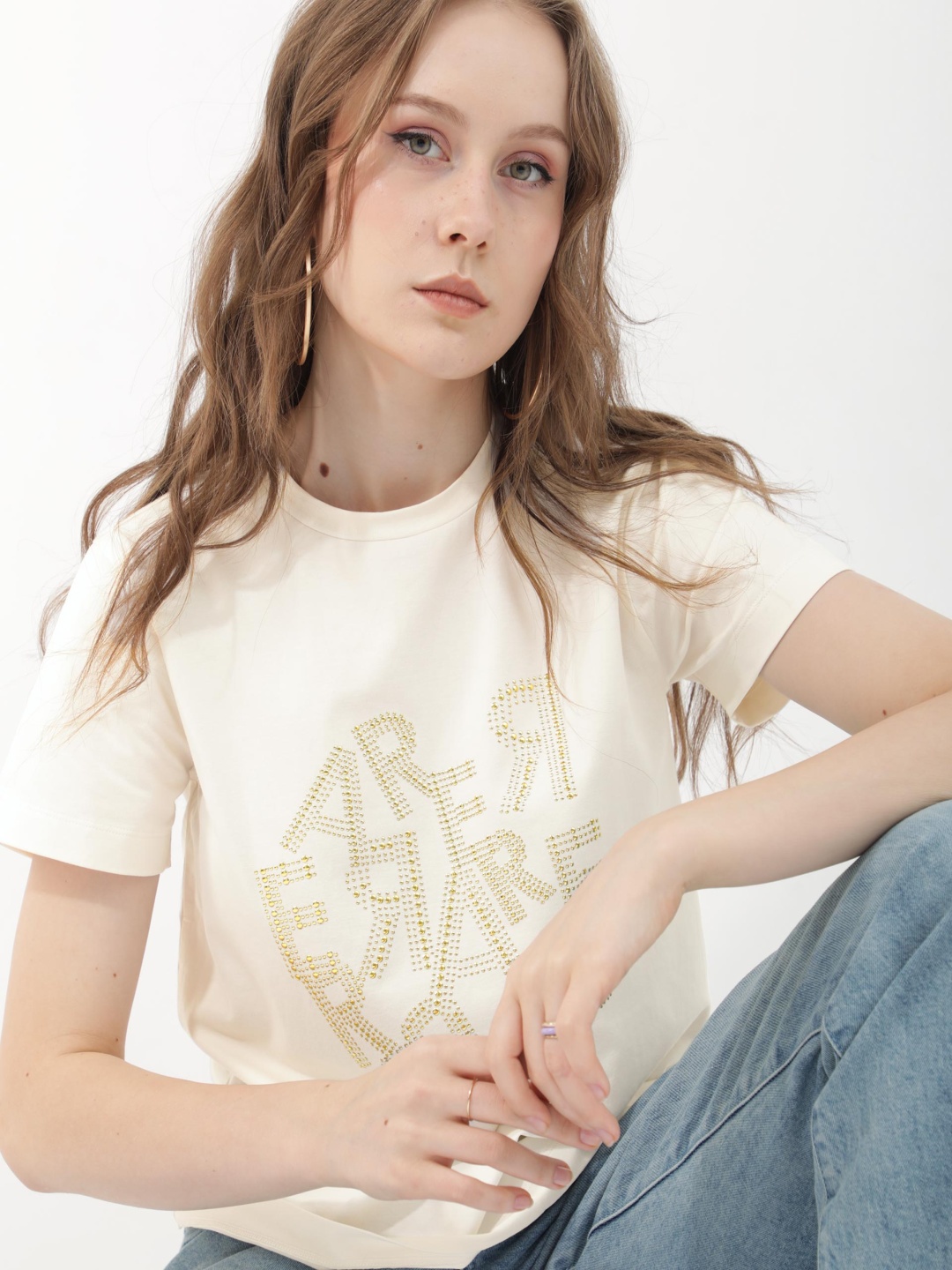 

RAREISM Women High Neck Extended Sleeves Pockets T-shirt, Off white