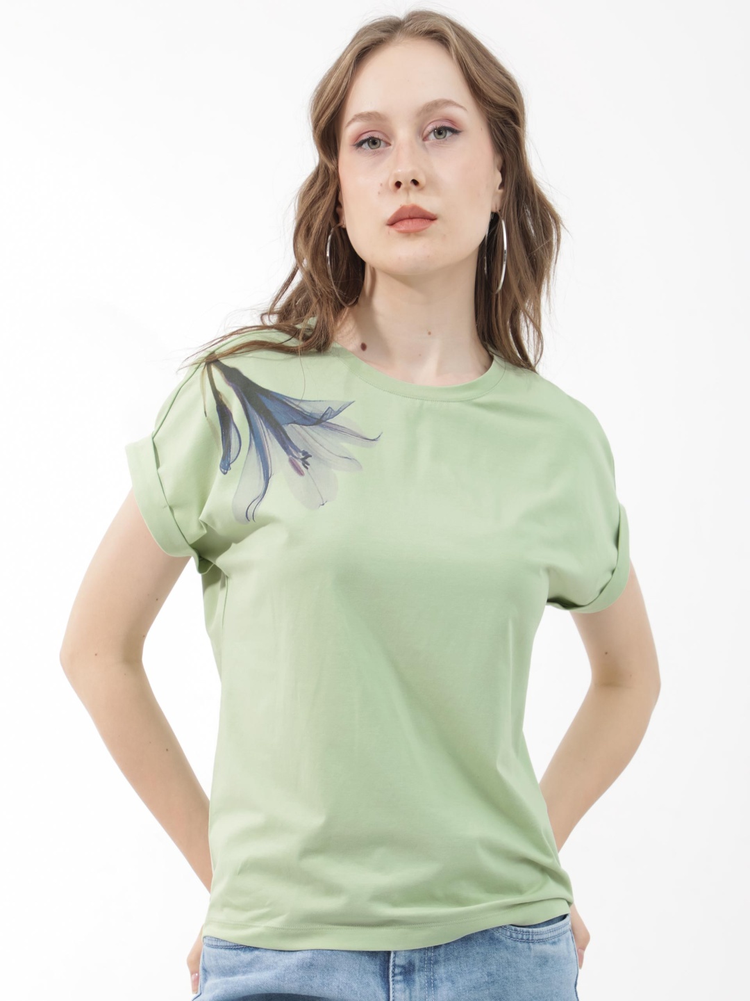 

RAREISM Women V-Neck T-shirt, Green