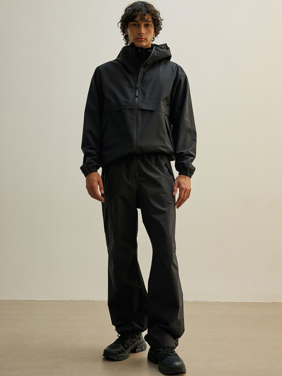 

H&M StormMove Unisex Rain Trousers, Black