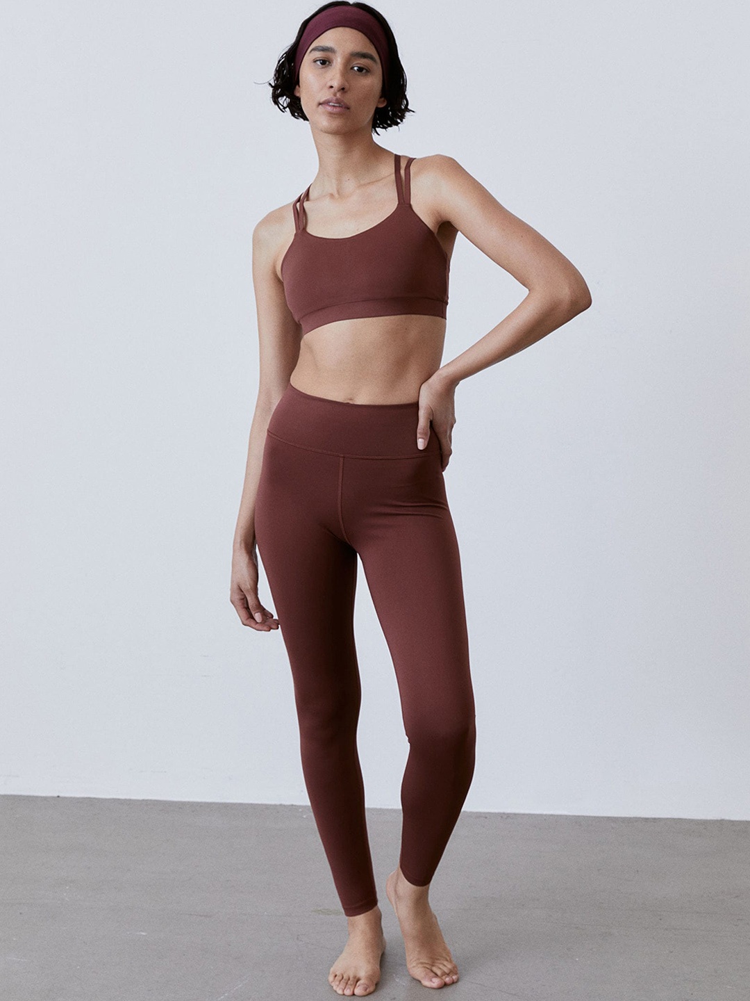 

H&M Women DryMove Sports Tights, Brown
