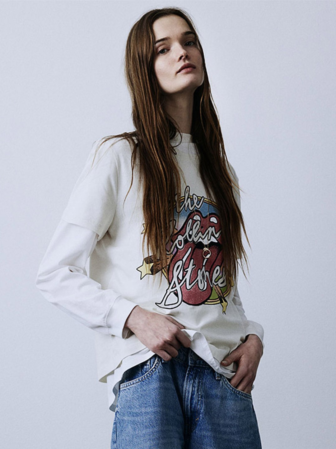 

H&M Cotton T-shirt with a Motif, Off white