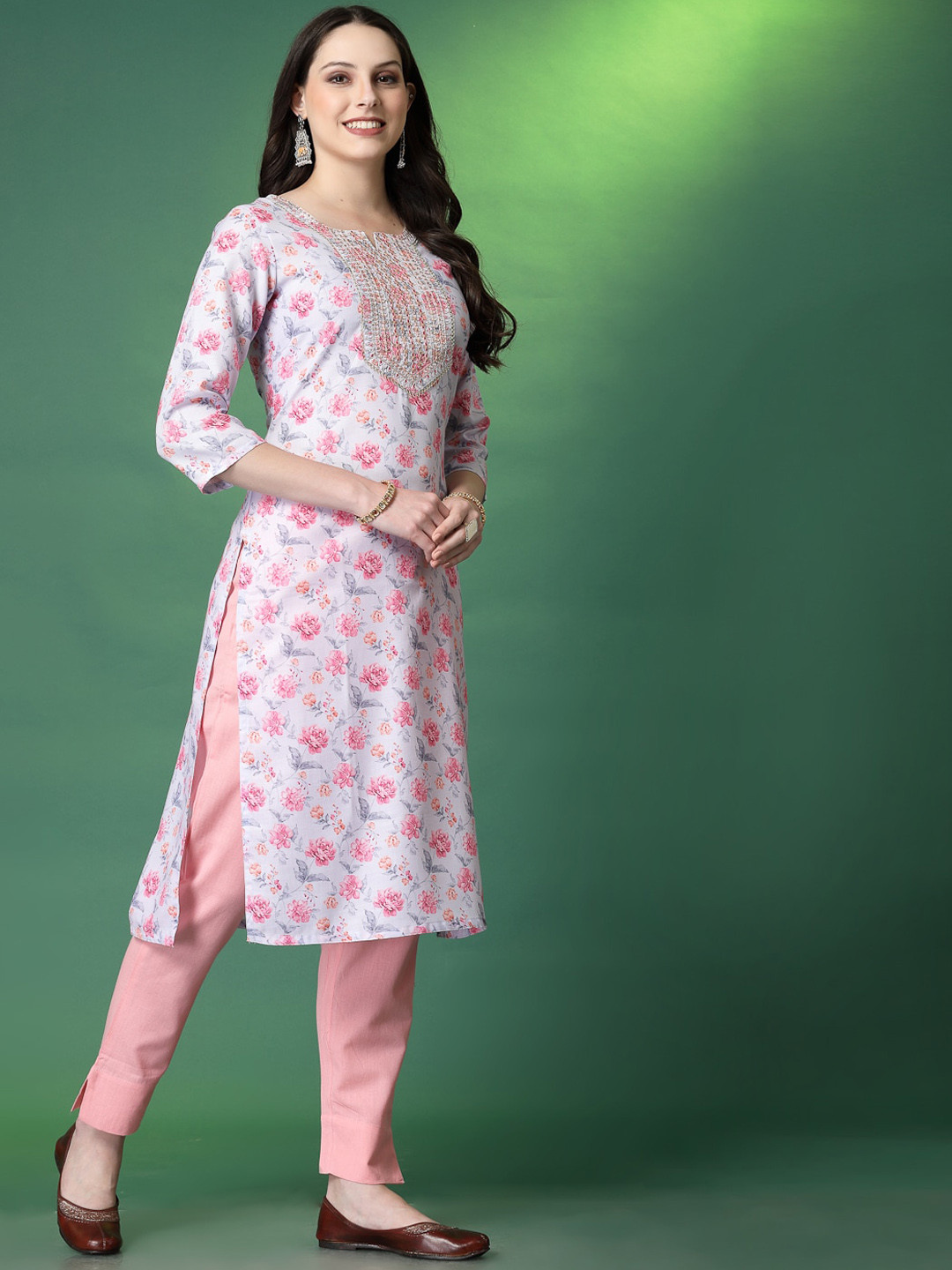 

Sangria Floral Printed Yoke Design Straight Kurta, Blue