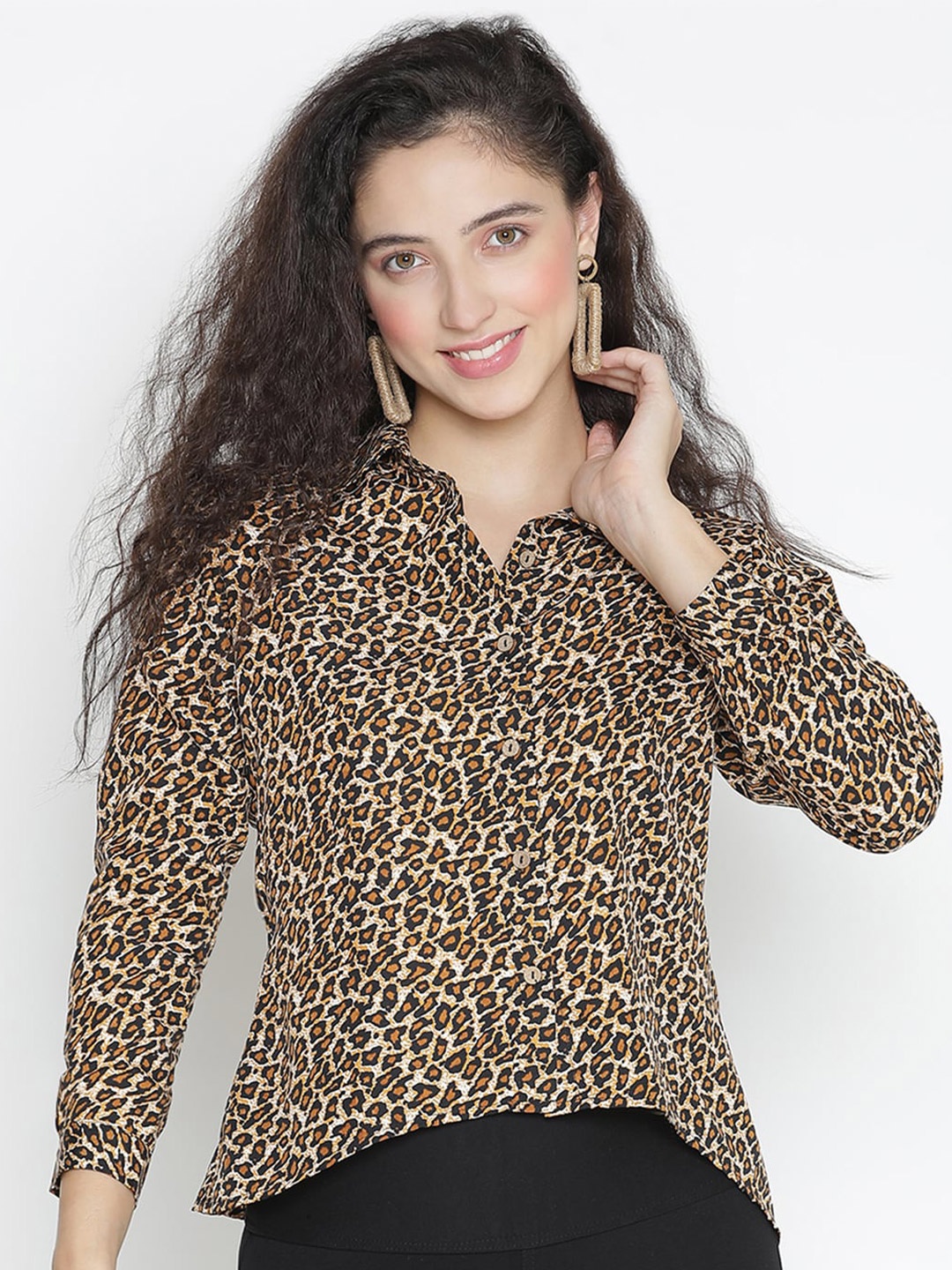 

DRAAX Fashions Animal Print High-Low Top, Multi