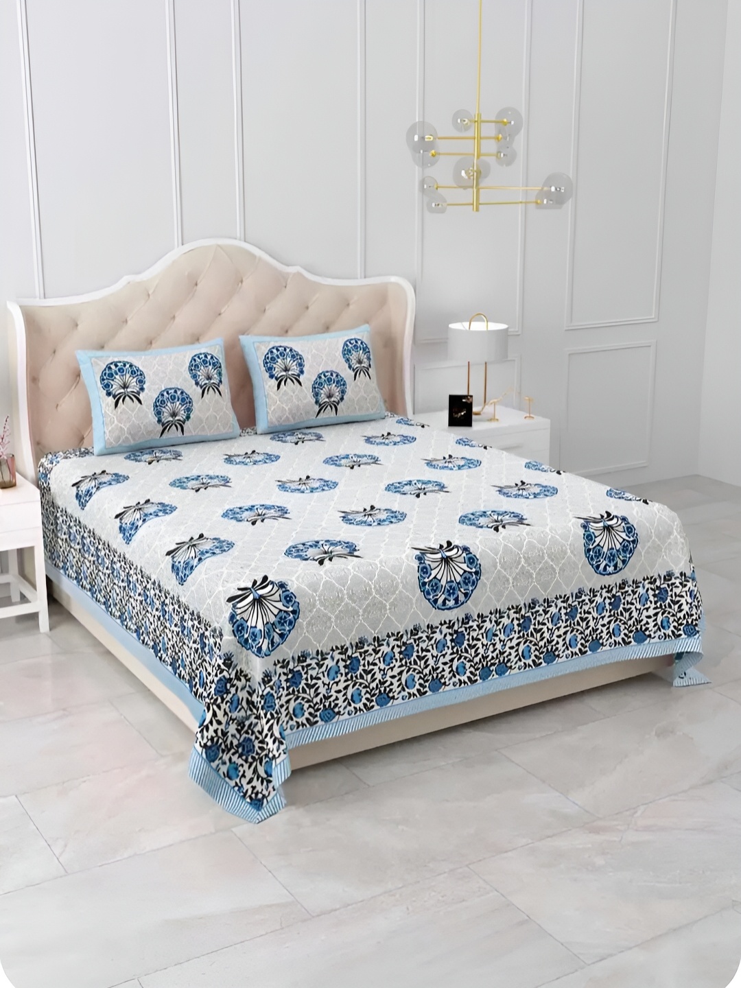 

Qfab Blue Floral Printed Cotton 250 TC King Bedsheet With 2 Pillow Covers